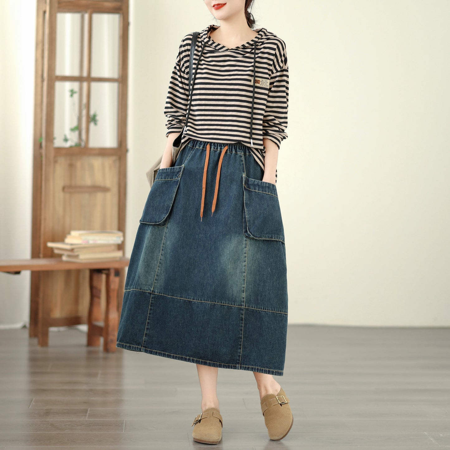 Women's Denim Drawstring Waist Pockets Jean Skirt