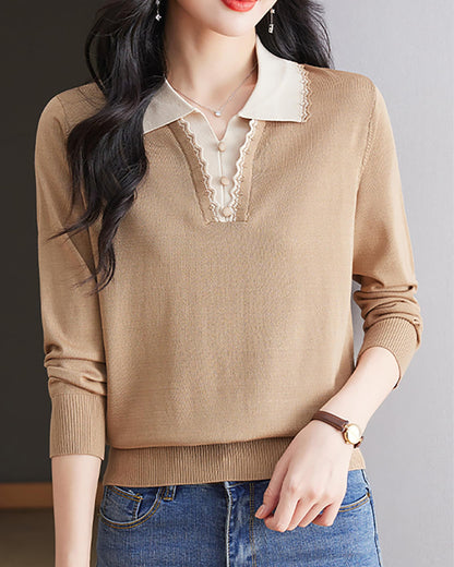 Women's Vintage Knit Top – Contrast Collar & Scalloped V-Neck