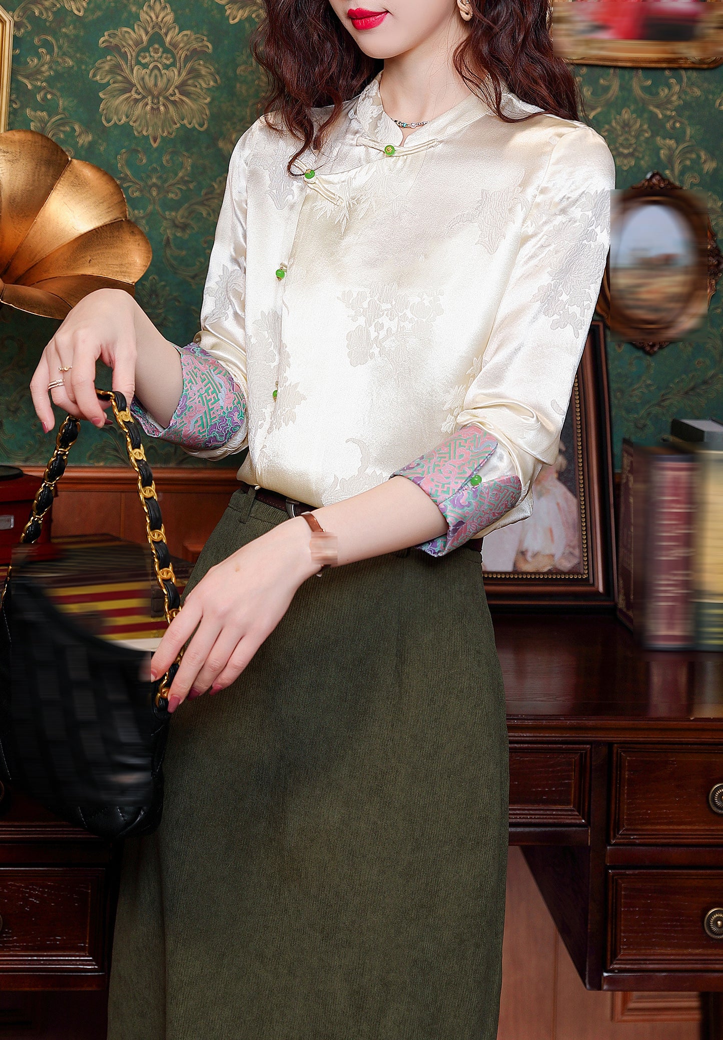 Elegant Chinese Style Jacquard Blouse with Vintage Buttons
