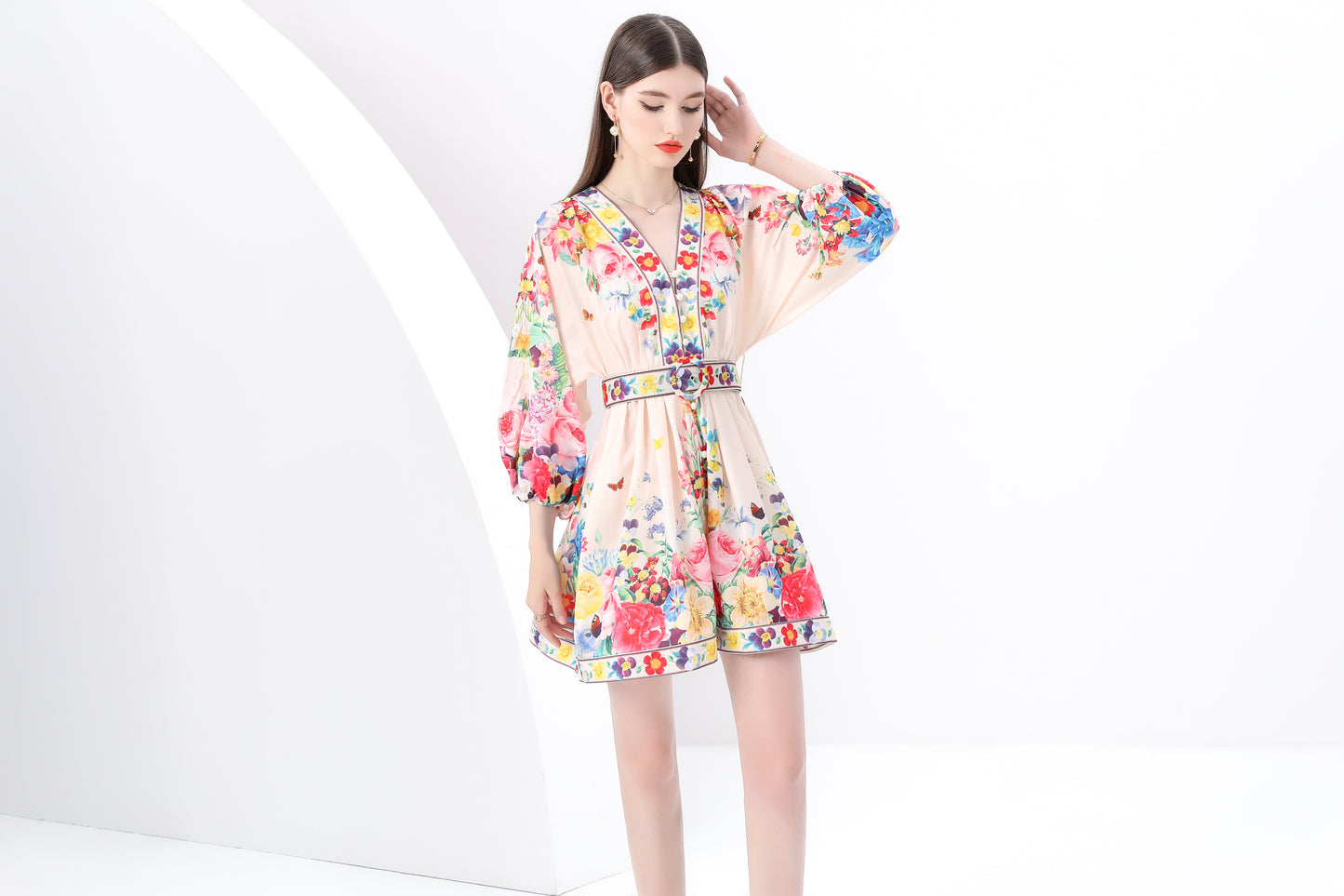 Women's V-Neck Floral Print Lantern Sleeve Mini Dress