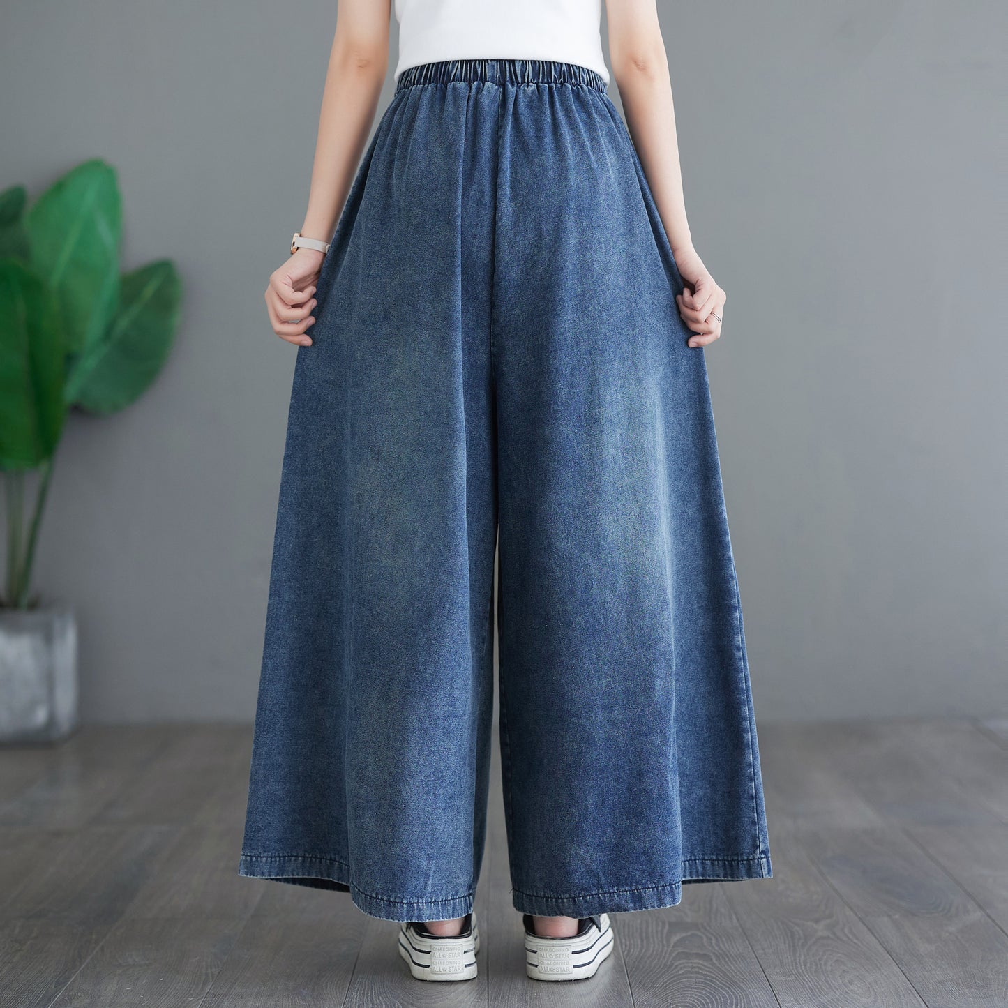 Loose Elastic Waisted Drawstring Wide Leg Pants