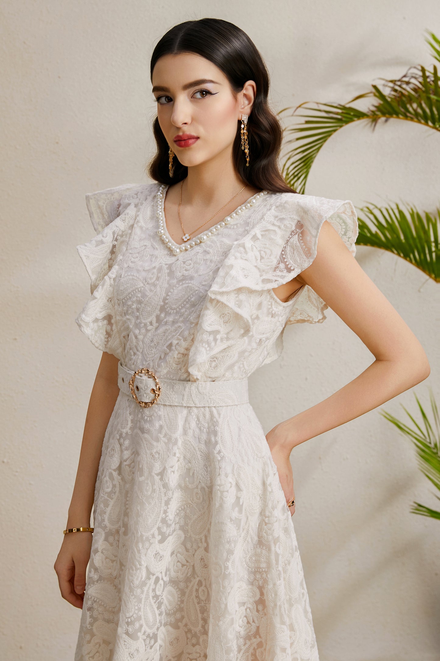 Women's Pearl V-Neck Lace Sleeveless Ruffled Sleeves Maxi Dress