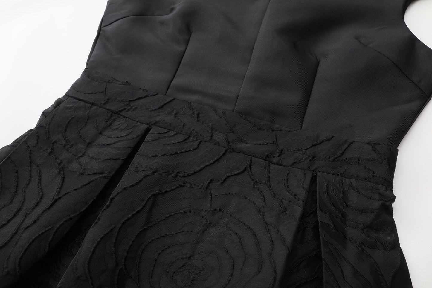 Women's Cap Sleeves Silk Satin Jacquard Dress - LAI MENG FIVE CATS