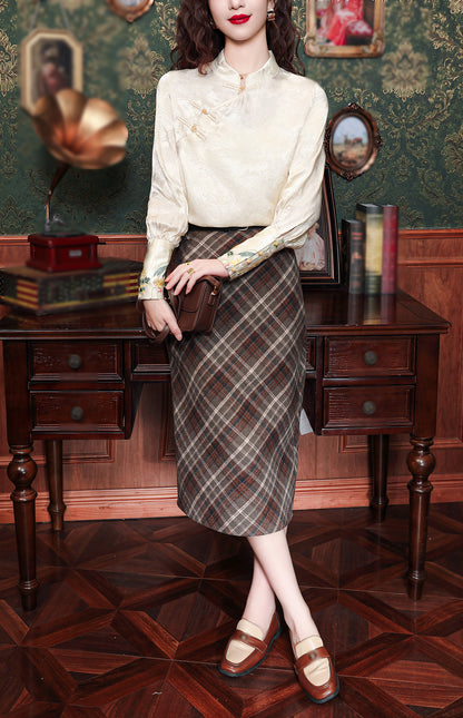 Elegant New Chinese Style Cream Satin Blouse with Floral Cuffs