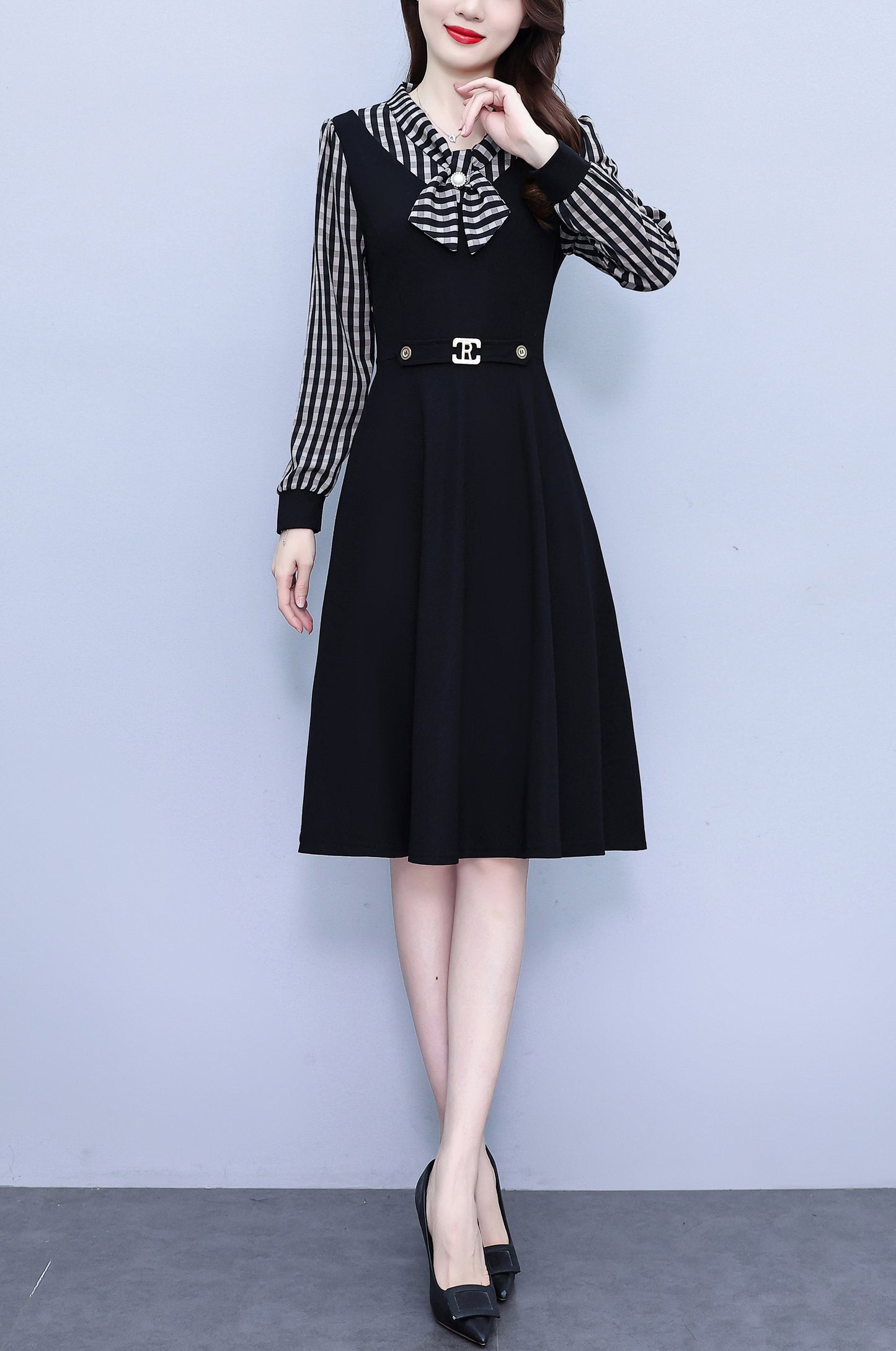 Women's Elegant Tie Neck Long Sleeve Black Dress