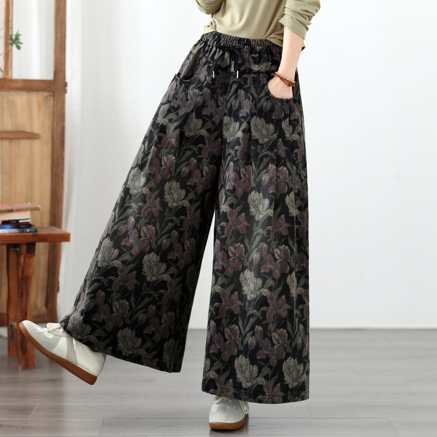 Boho Dark Floral Wide-Leg Jeans Elastic Waist Denim Pants
