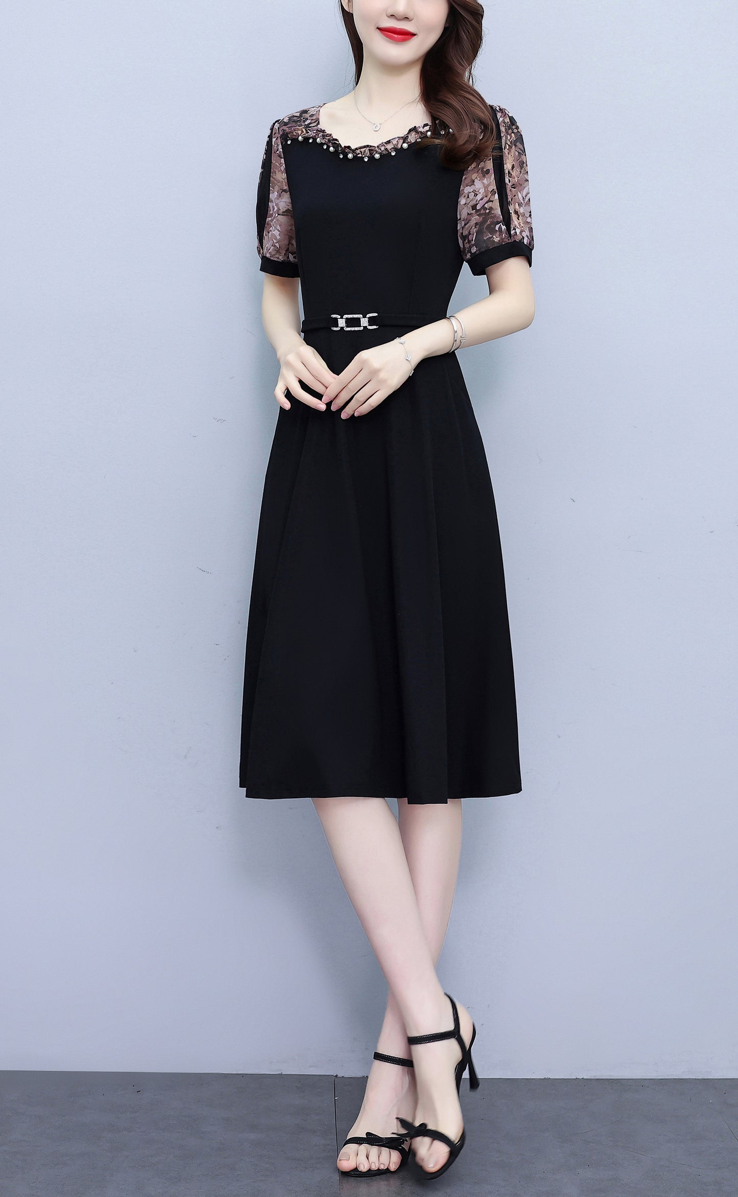 Women's Short Sleeve Pocket A-line Stretch Midi Dress