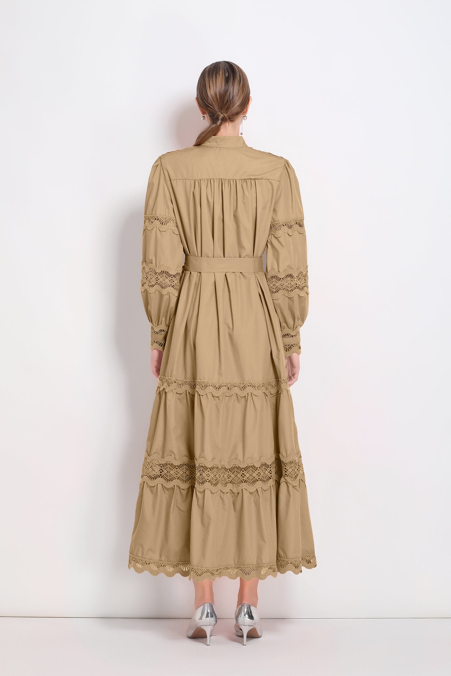 Women's V-Neck Puff Sleeve Lace Tiered Maxi Dress