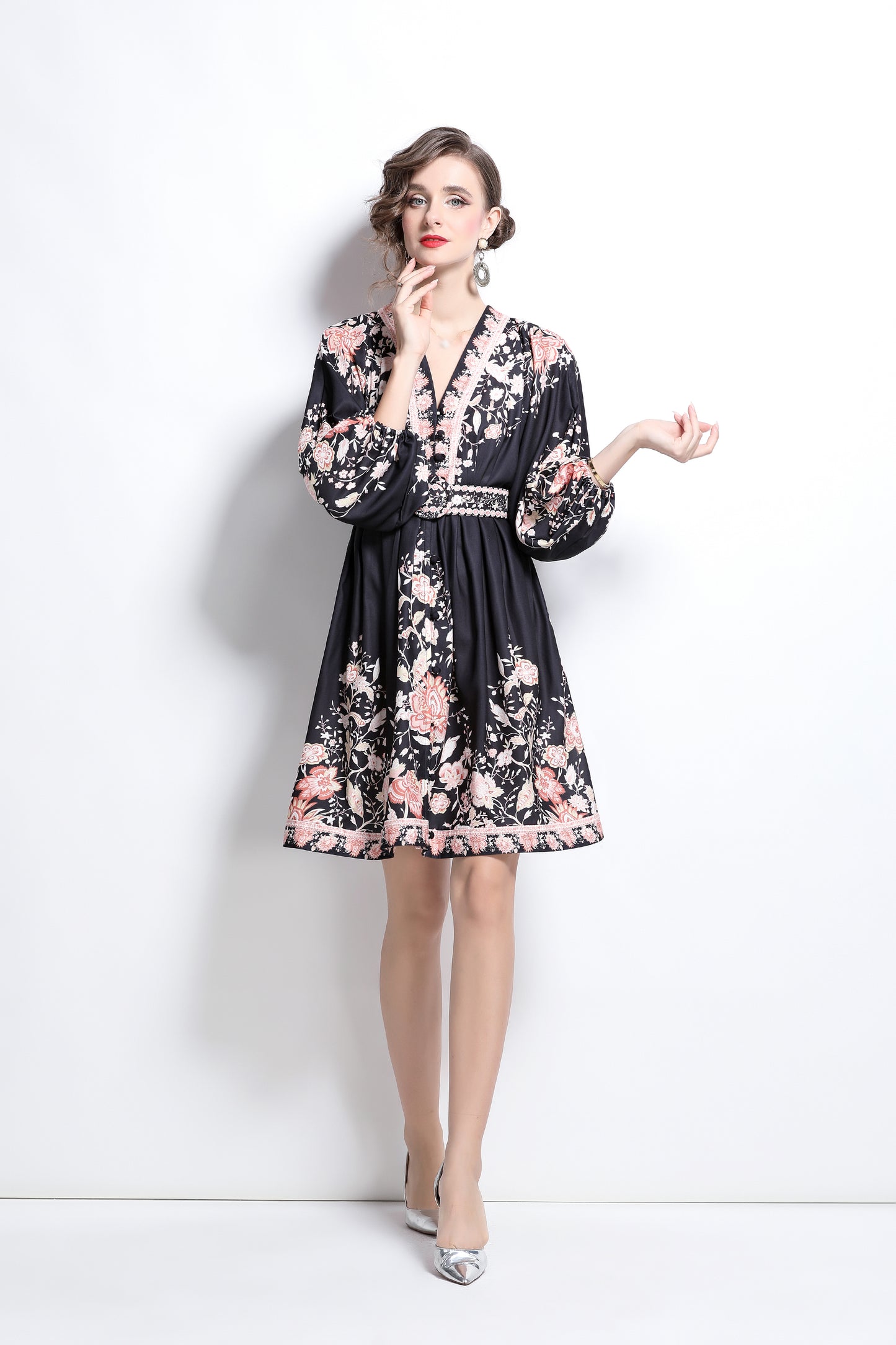 Women's V-Neck Floral Print Lantern Sleeve Mini Dress