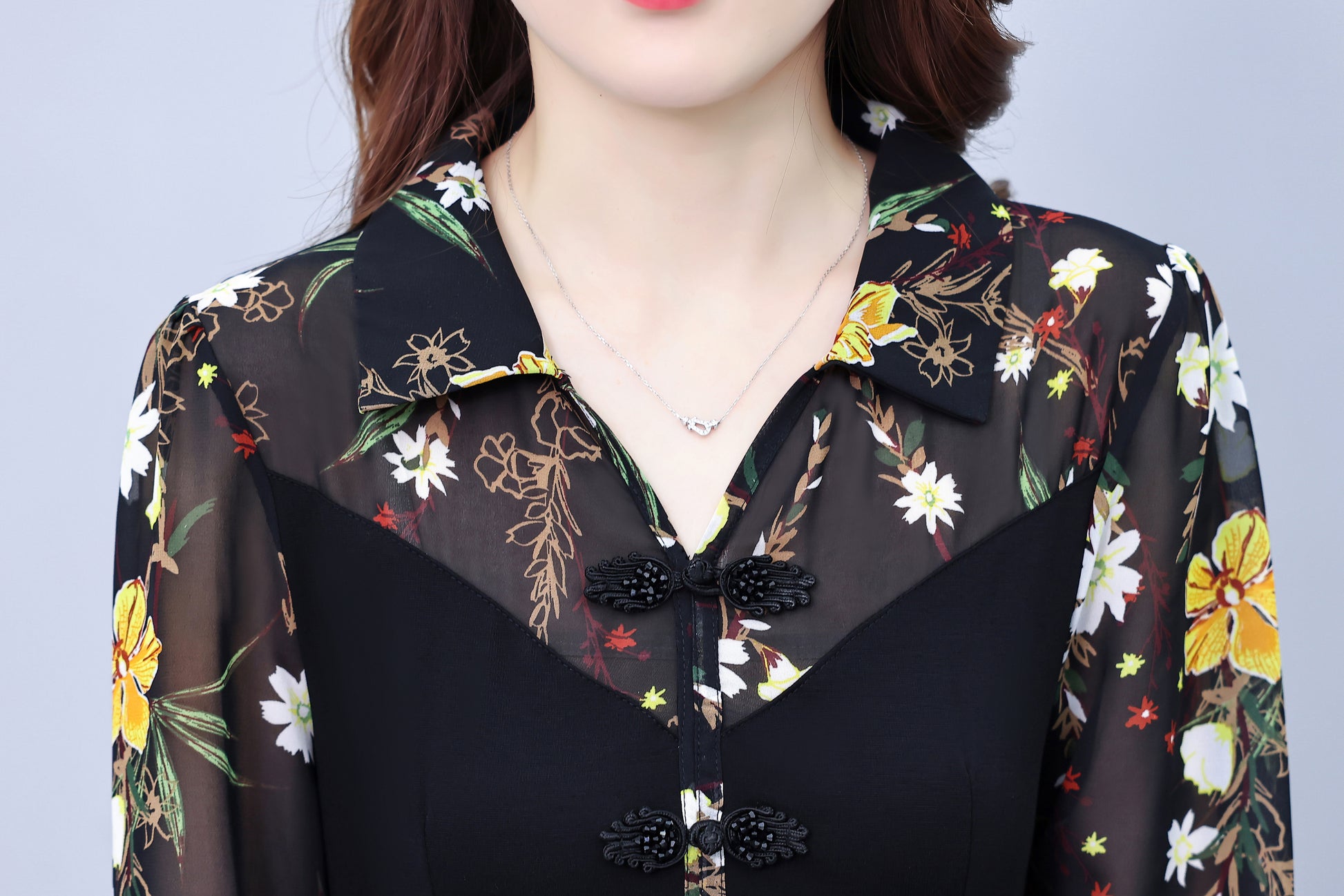Women's V-Neck Long Sleeve with Pockets Black Dress - LAI MENG FIVE CATS