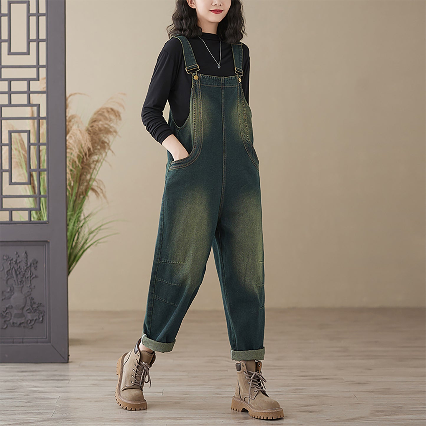 Stretchy Loose Bib Overalls with Pockets