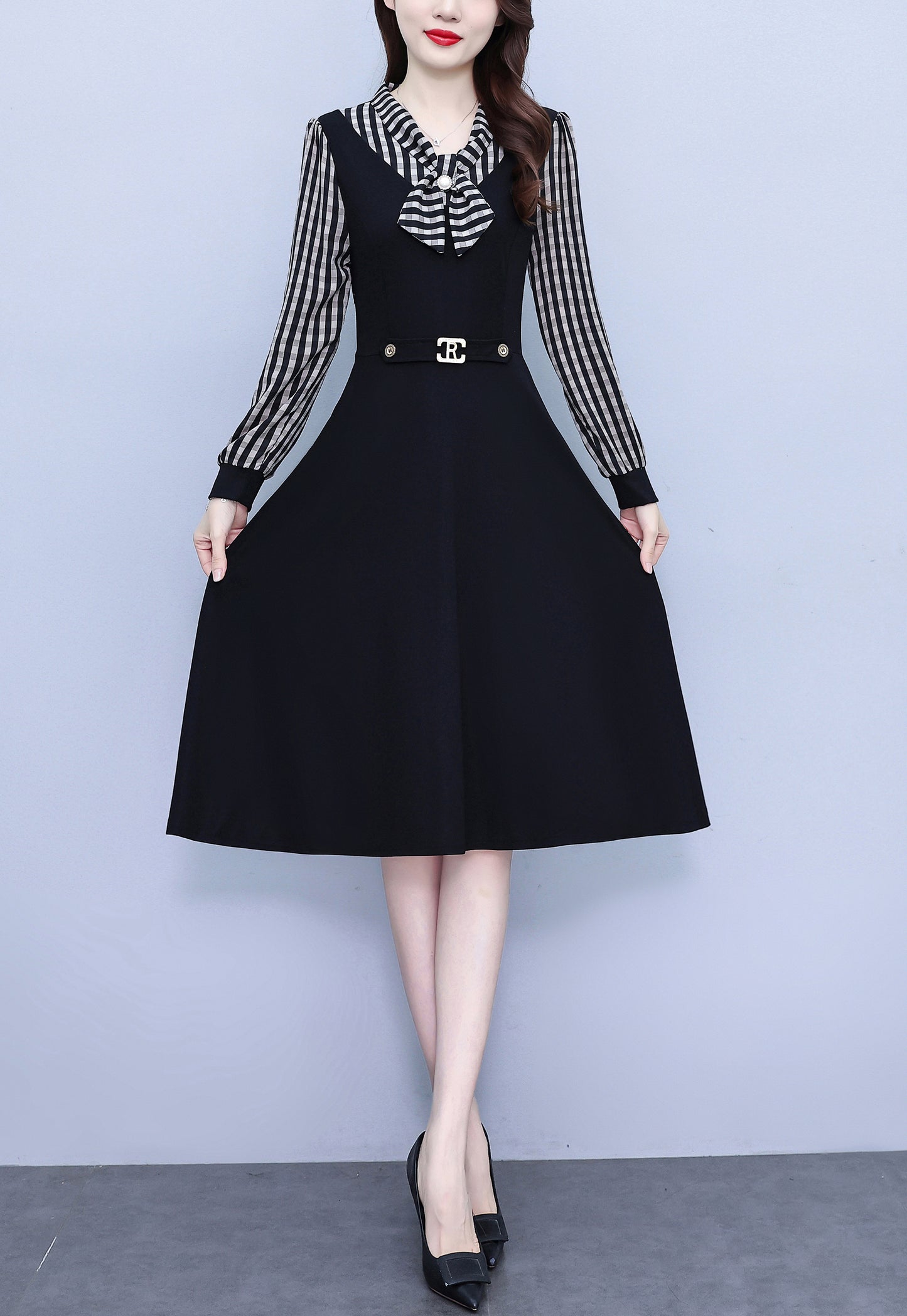 Women's Elegant Tie Neck Long Sleeve Black Dress