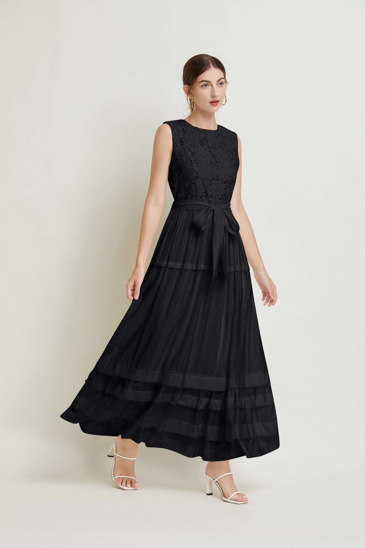 Sleeveless Belted Layered Lace Maxi Dress