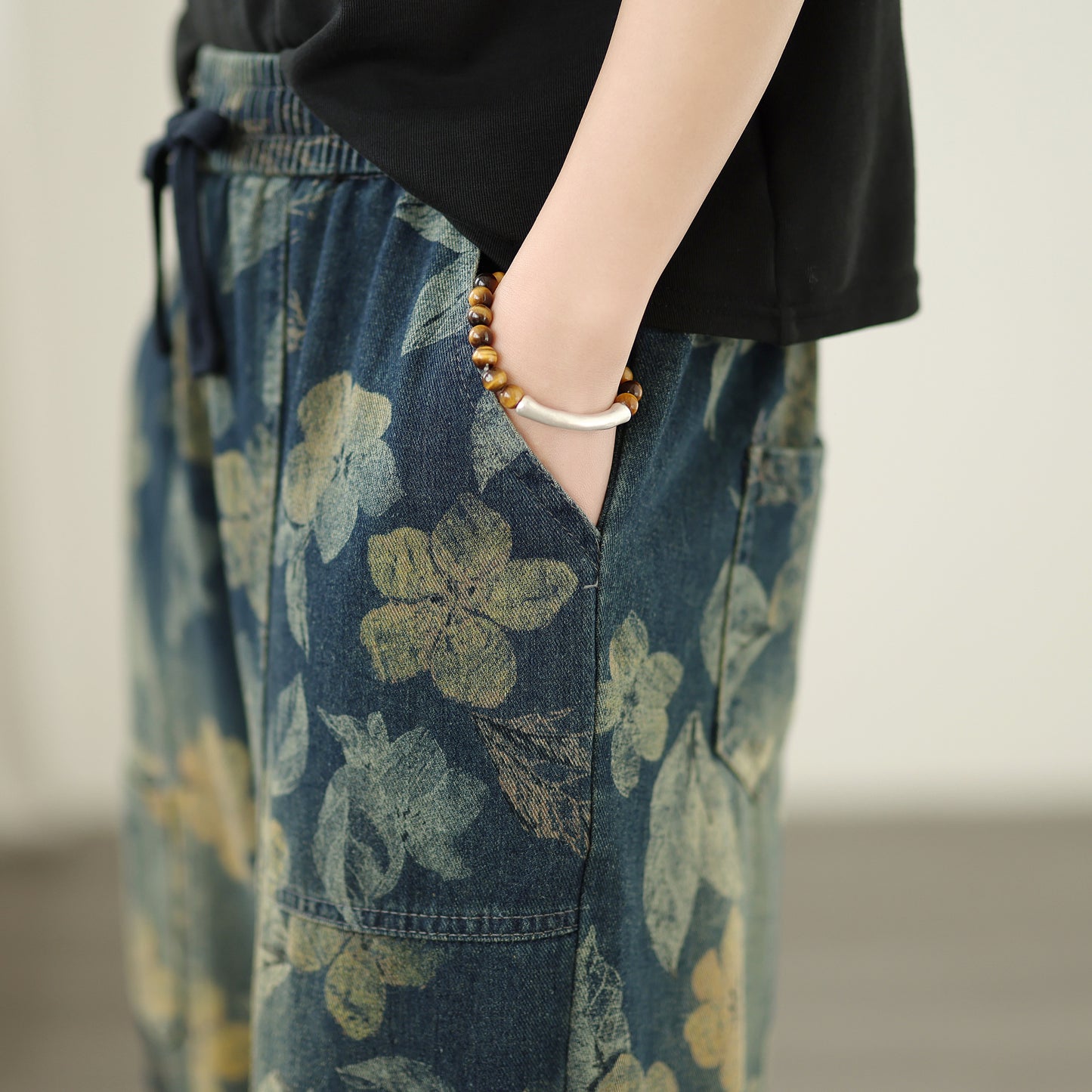 Women's Baggy Jeans Drawstring Elastic Barrel Denim Pants