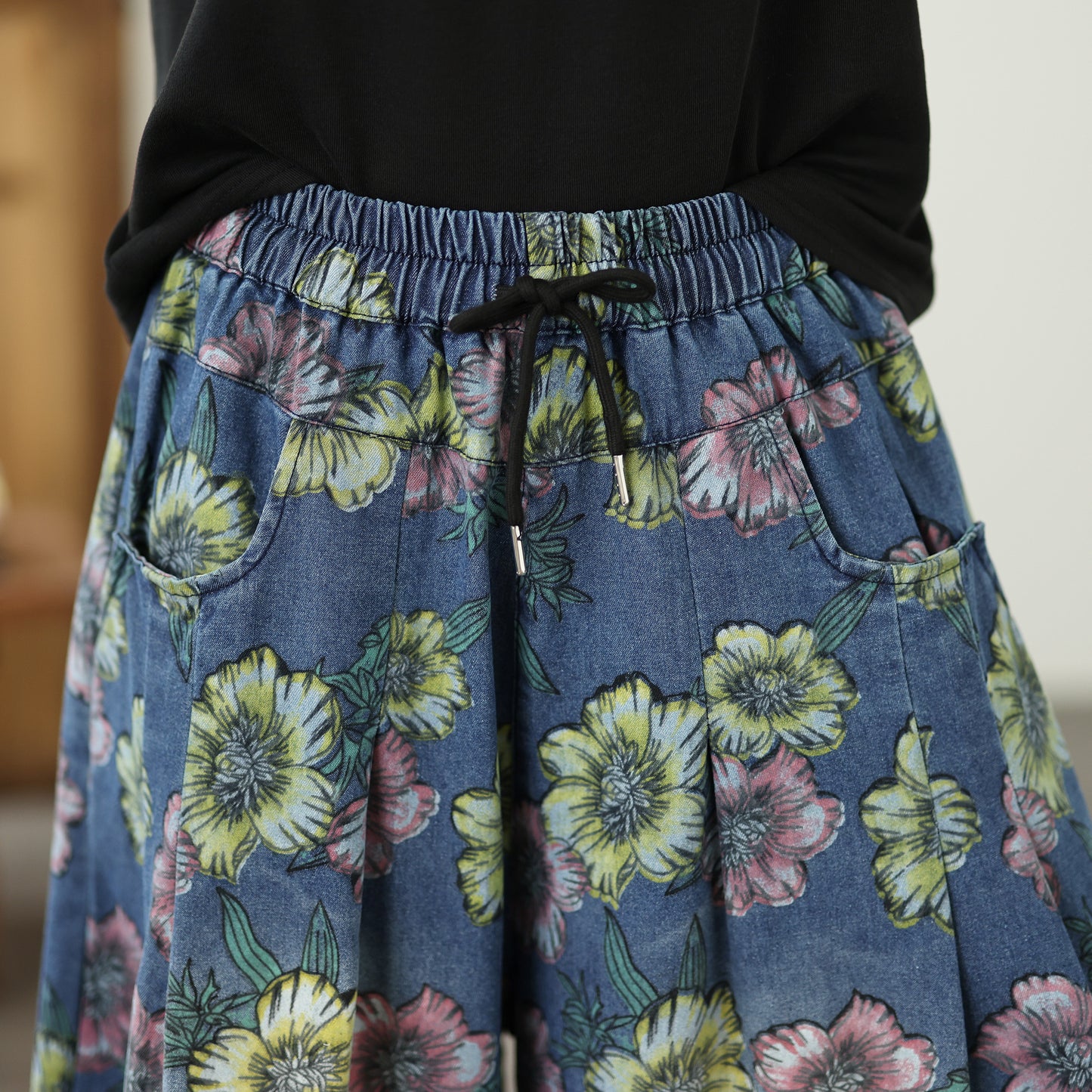 26-Women's Jeans Elastic Waist Baggy Wide Leg Denim