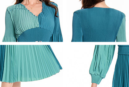 Women's Puff Sleeves V-Neck Solid Color Pleated Dress