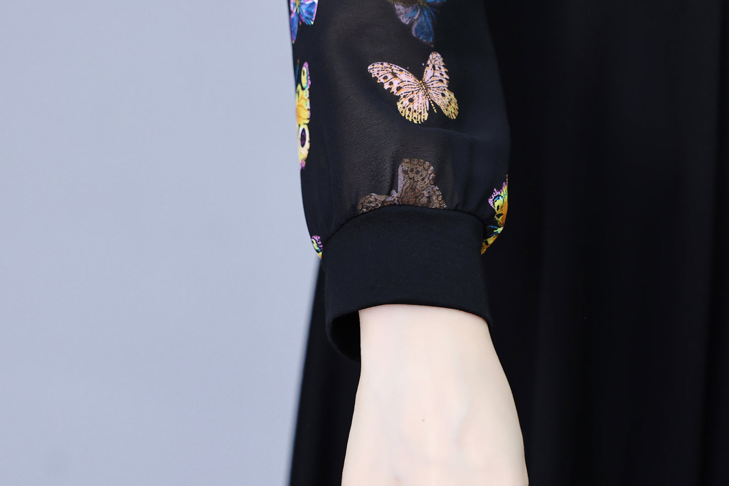 Women's V-Neck Long Sleeve Floral Print Black Dress