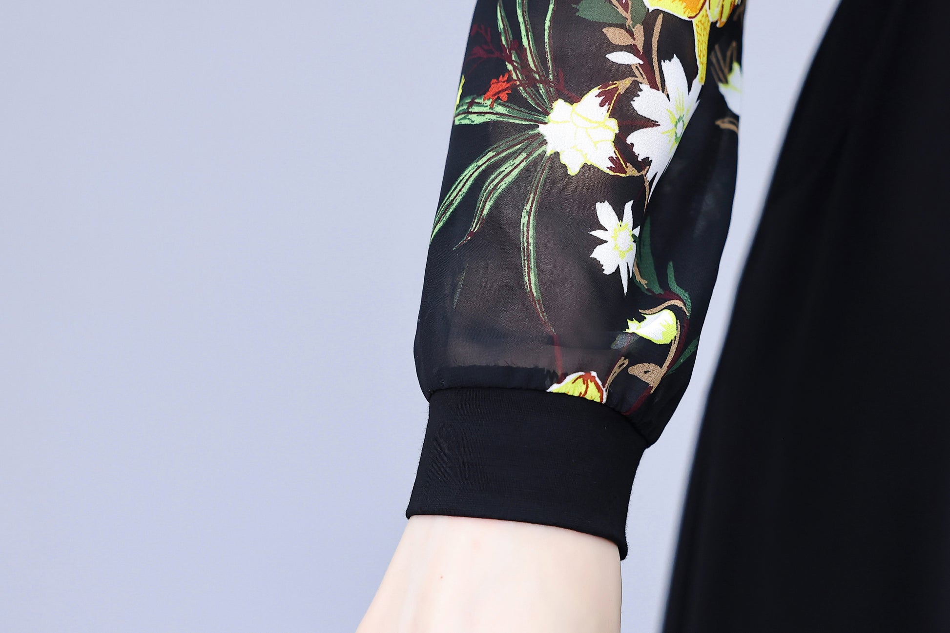 Women's V-Neck Long Sleeve with Pockets Black Dress - LAI MENG FIVE CATS