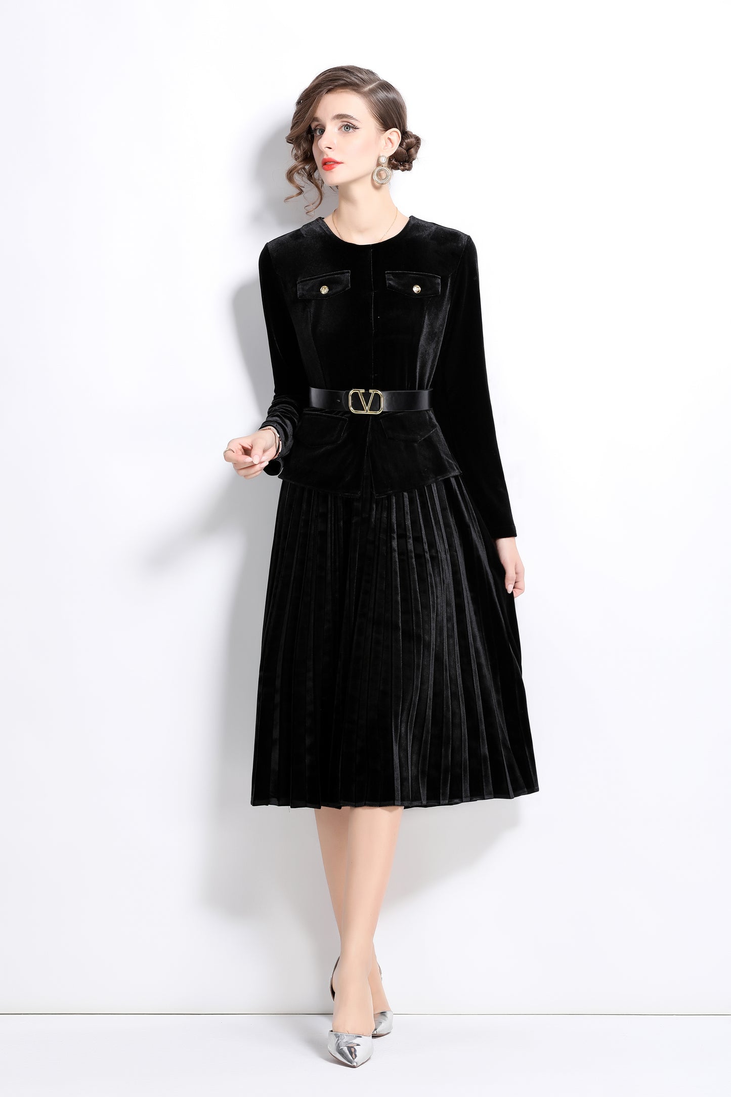 Velvet Pockets Belt Pleated Dress