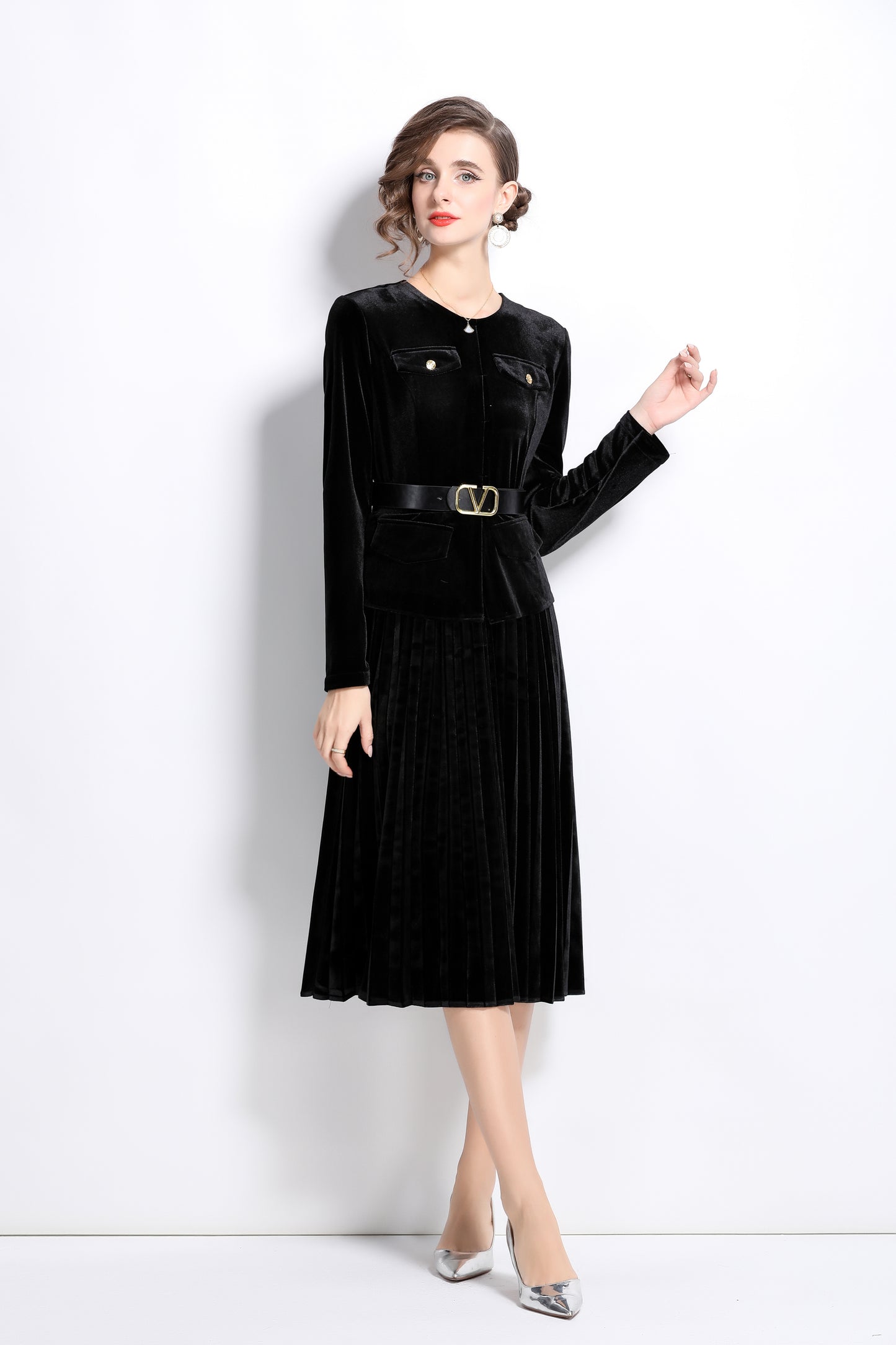 Velvet Pockets Belt Pleated Dress