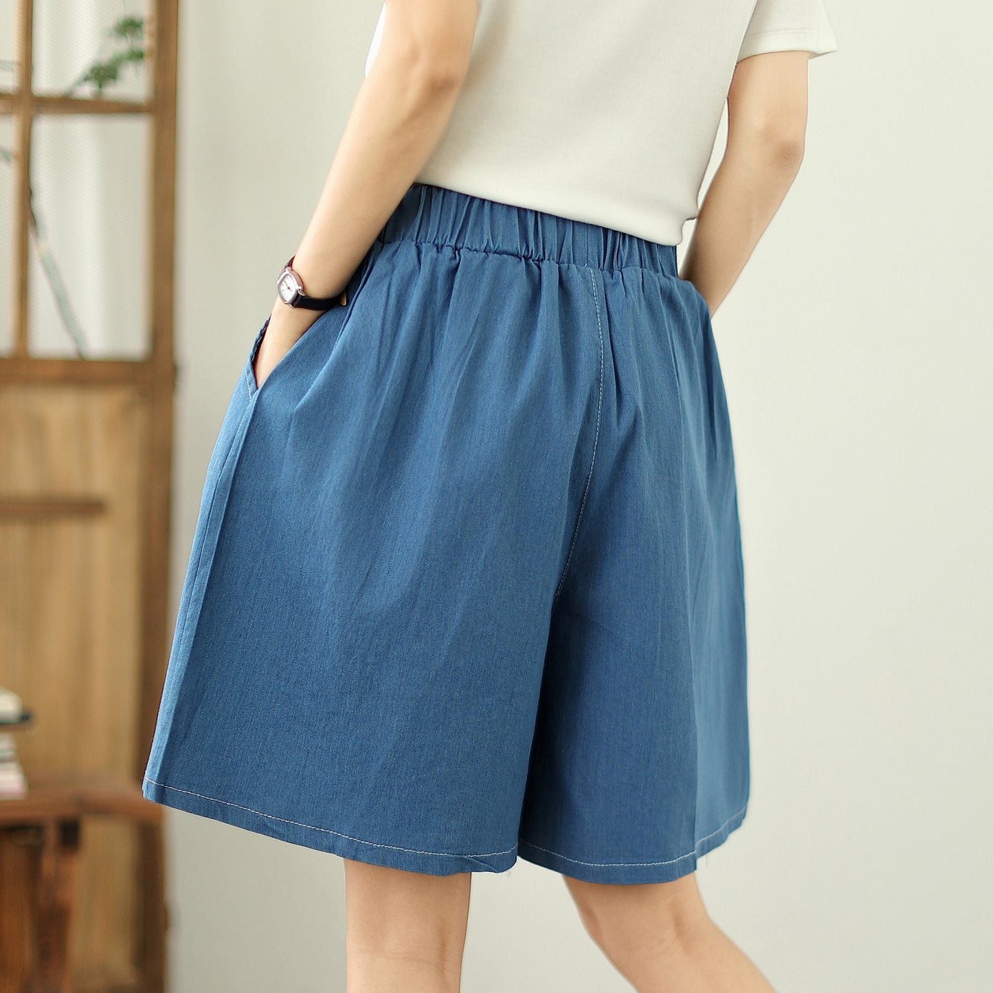 Women's Loose Jeans Elastic Waist Short Pants