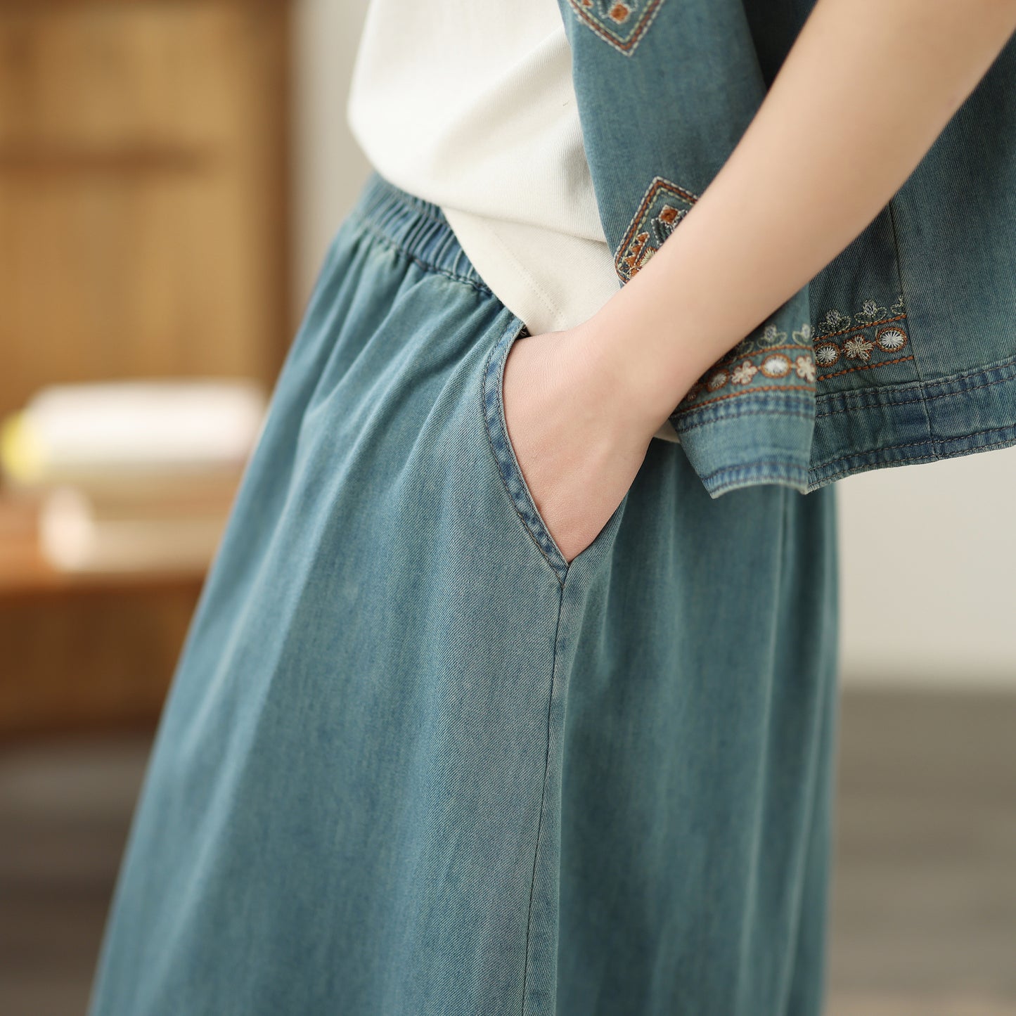 Women's Embroidered Elastic Waist Denim Jean Maxi Skirt Pocket - LAI MENG FIVE CATS