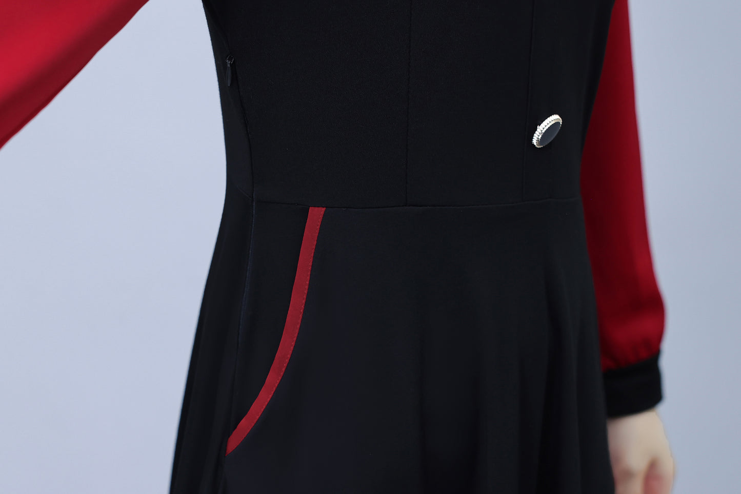 Women's Peter Pan Collar Long Sleeve Black Dress with Pocket