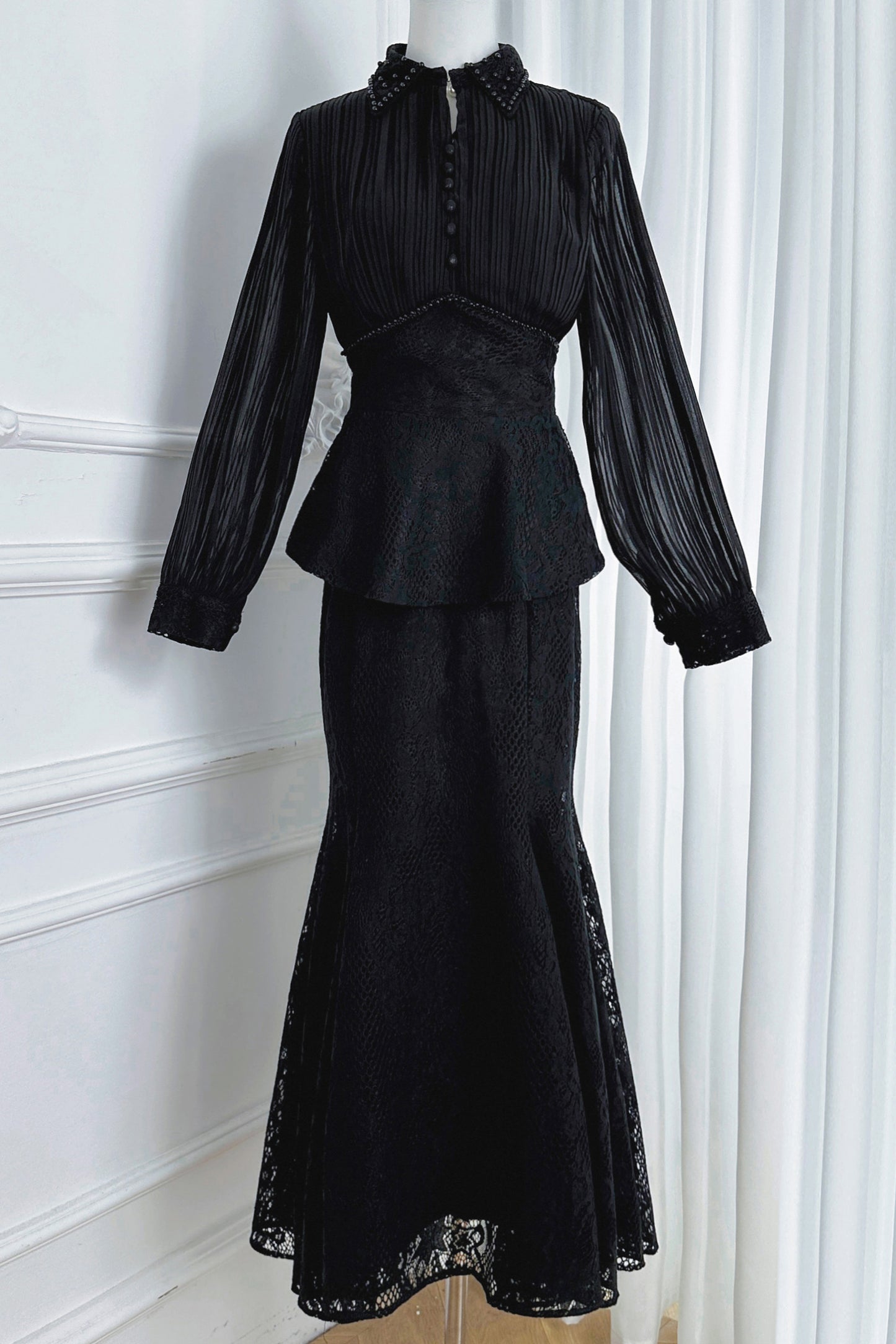 Lace Pearl Top Fishtail Skirt Two-Piece Lace Maxi Set - LAI MENG FIVE CATS