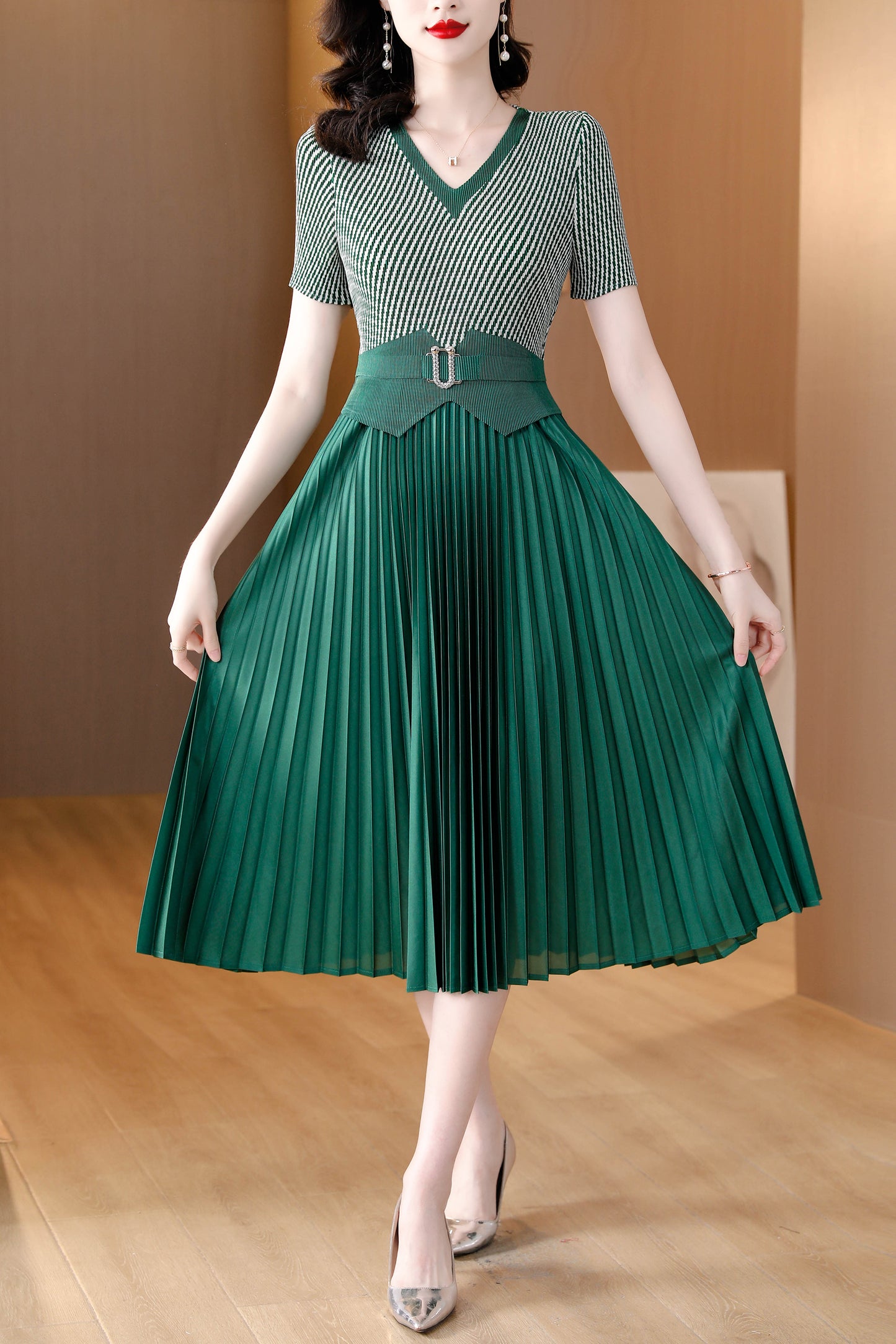 Green Pleats Please Elastic Patchwork Dress with Belt