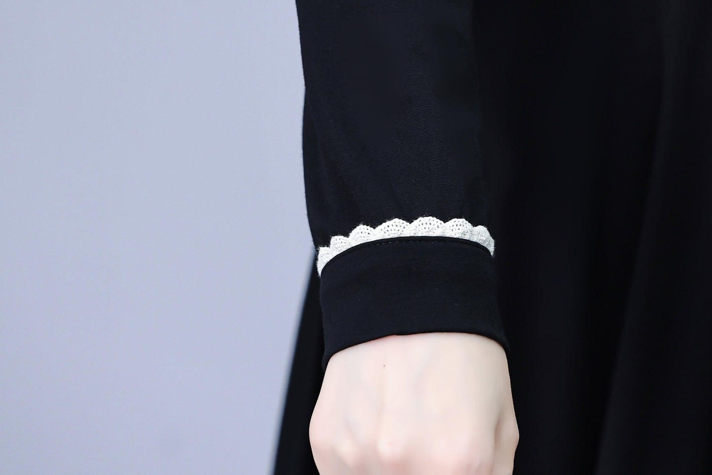 Women's Peter Pan Collar Long Sleeve Black Dress with Pocket