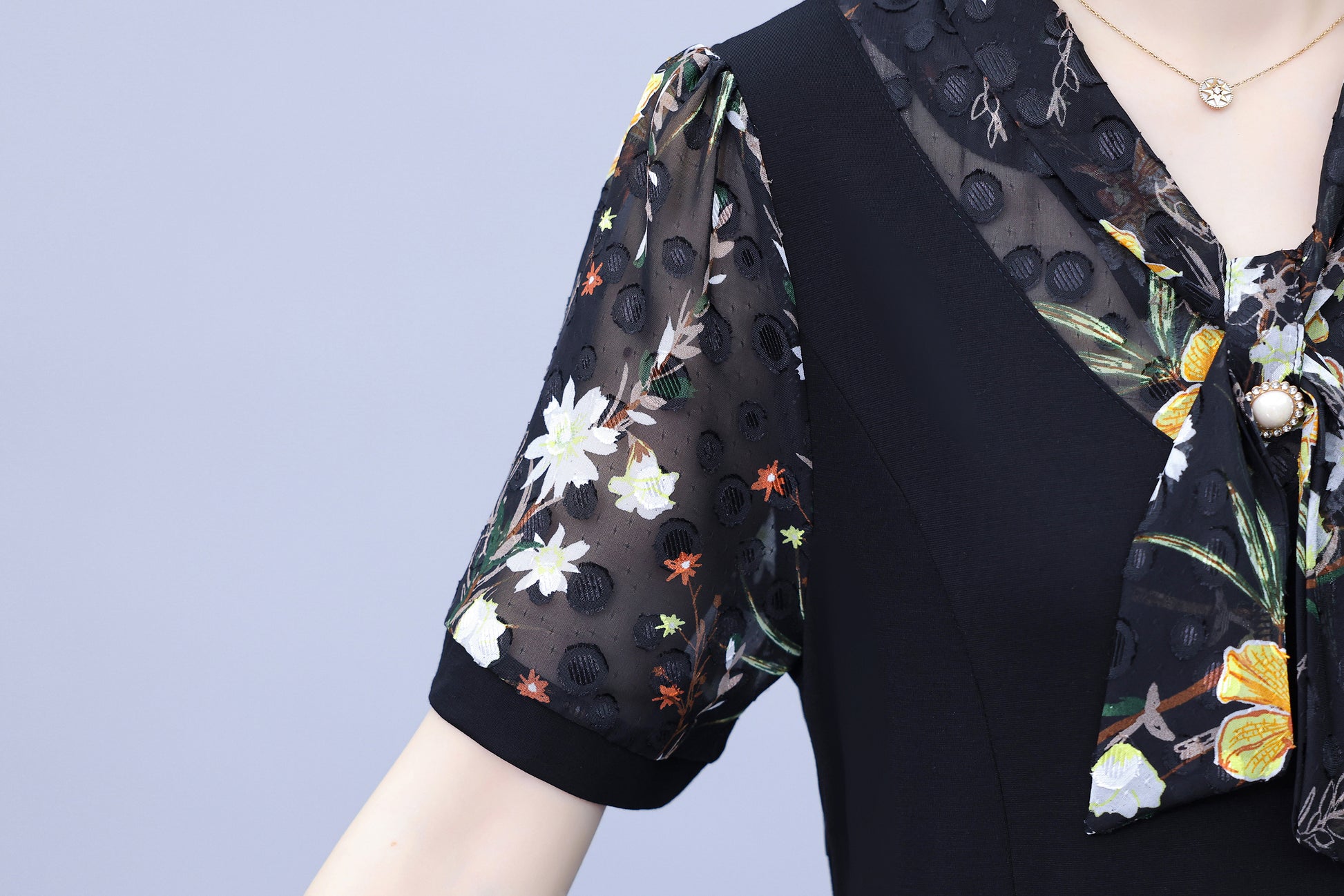 Women's Tie V-Neck Short Sleeve Pocket Midi Dress - LAI MENG FIVE CATS