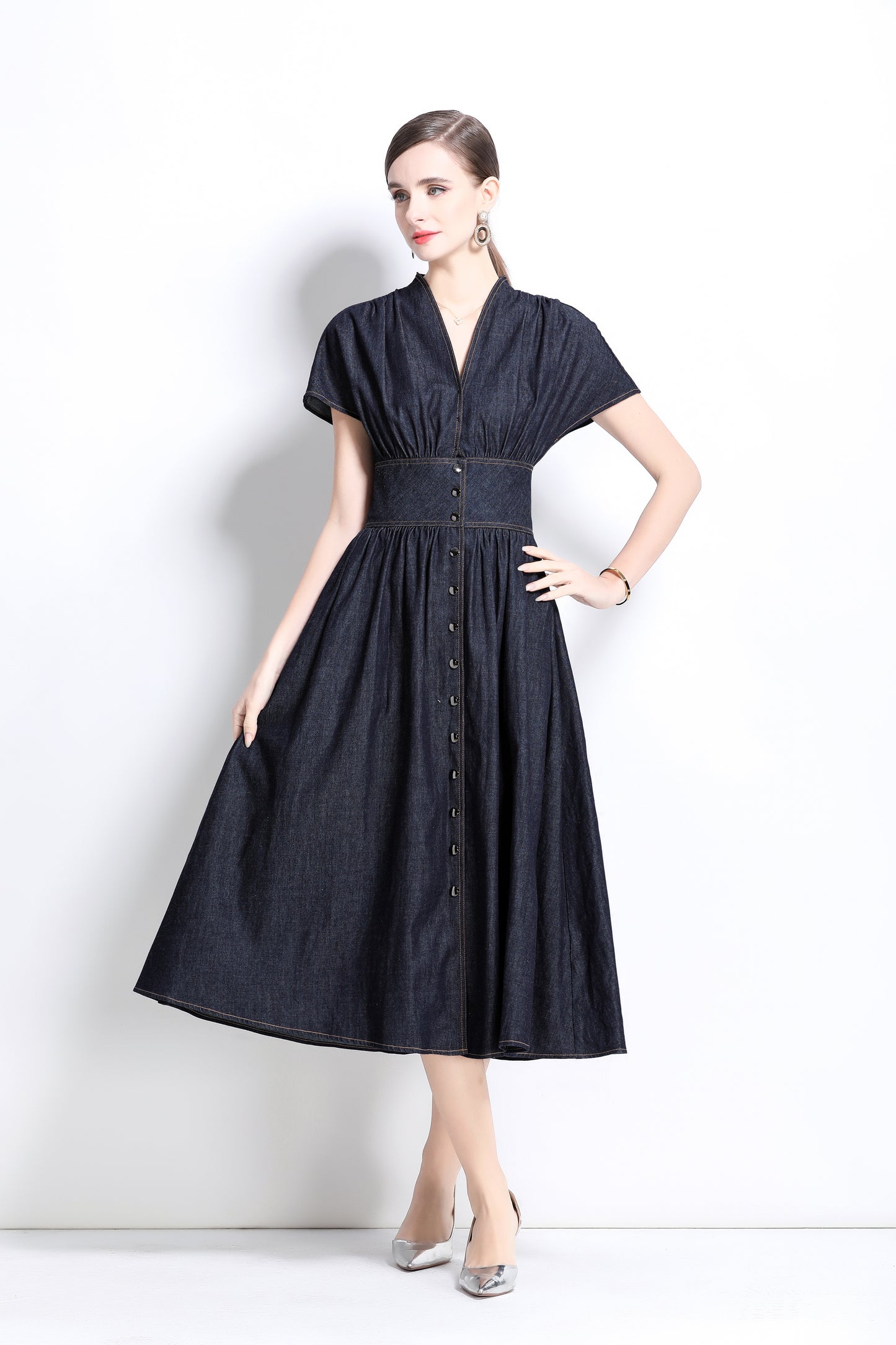 Women's Retro Denim V-neck MidI Dress