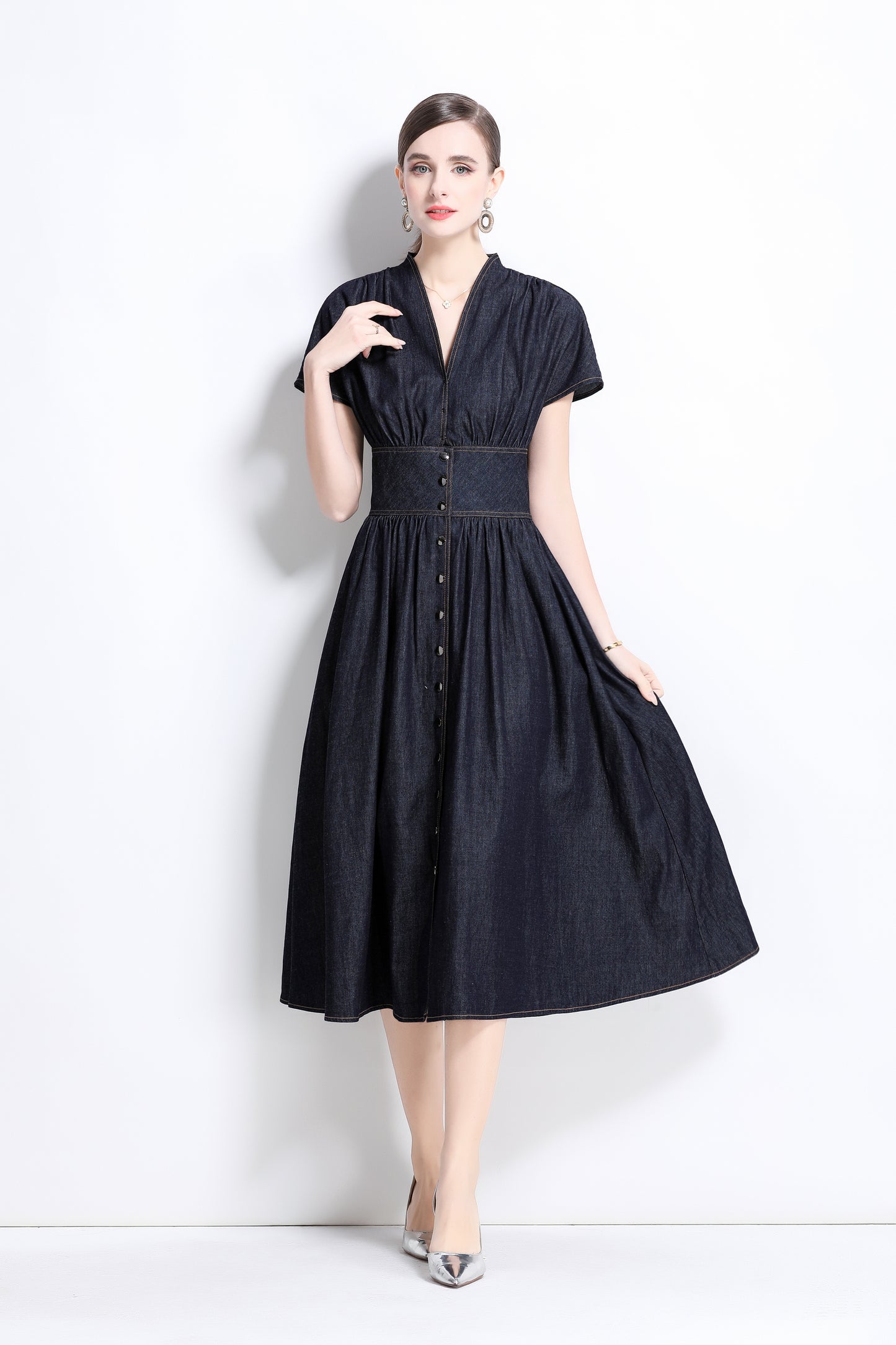 Women's Retro Denim V-neck MidI Dress