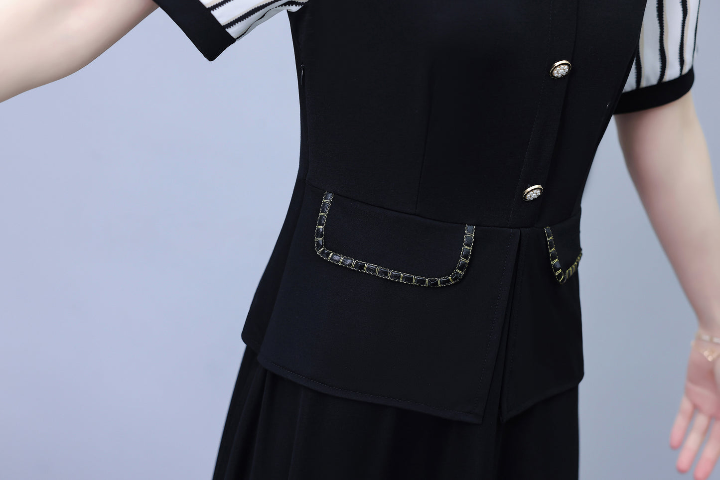 Women's Lapel V-Neck Pocket Short Sleeve Midi Dress - LAI MENG FIVE CATS