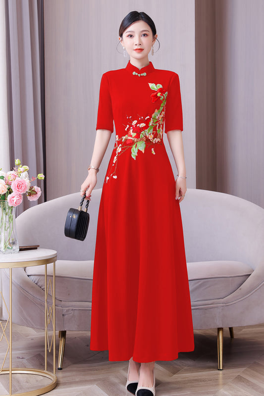 Women's Classic Embroidered Cheongsam Maxi Dress