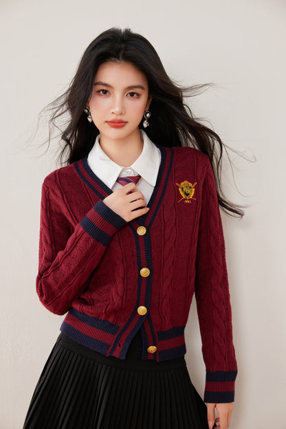 Women's Cable Knit College Style Chunky Sweater
