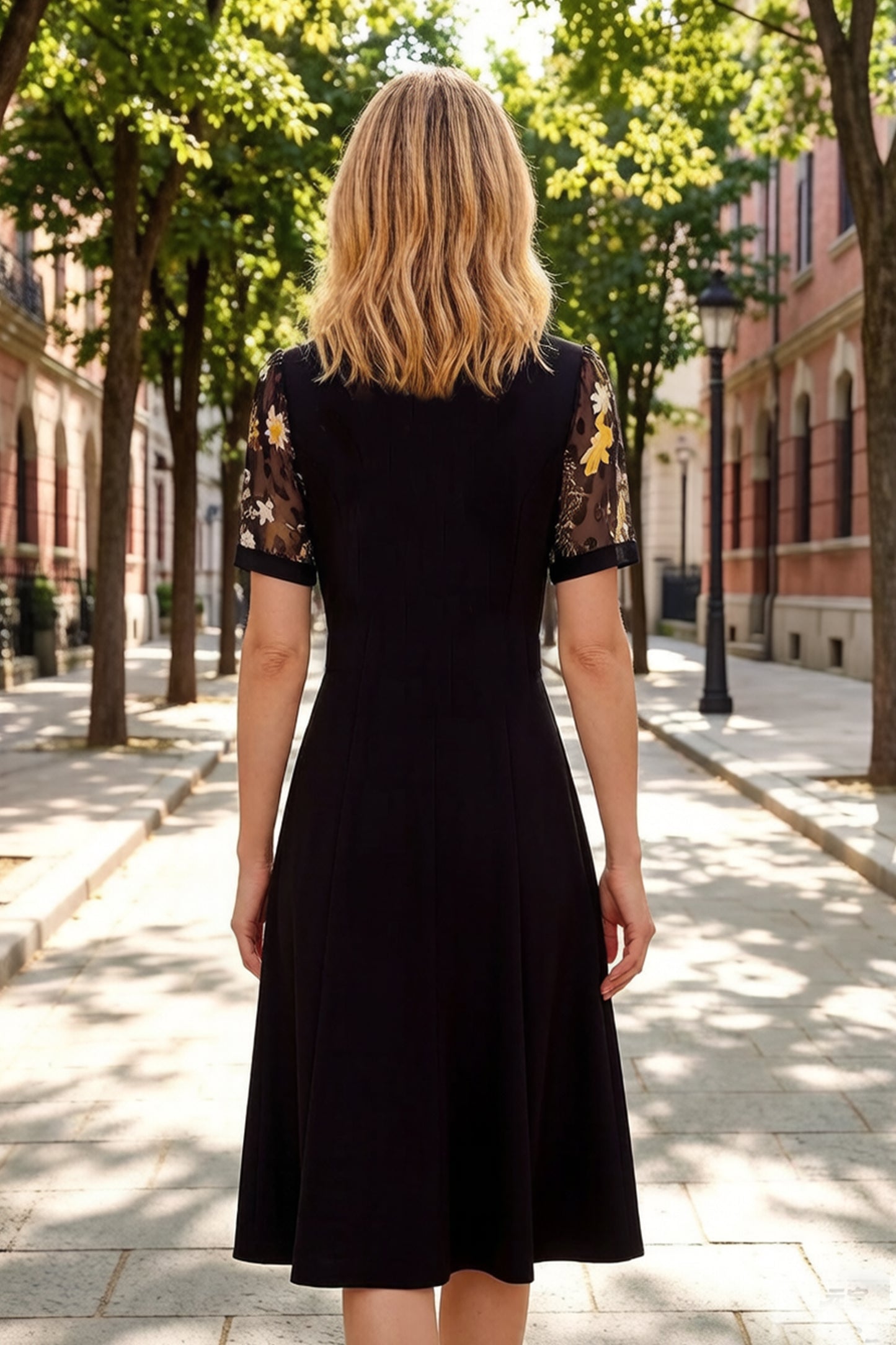 Women's Tie V-Neck Short Sleeve Pocket Midi Dress