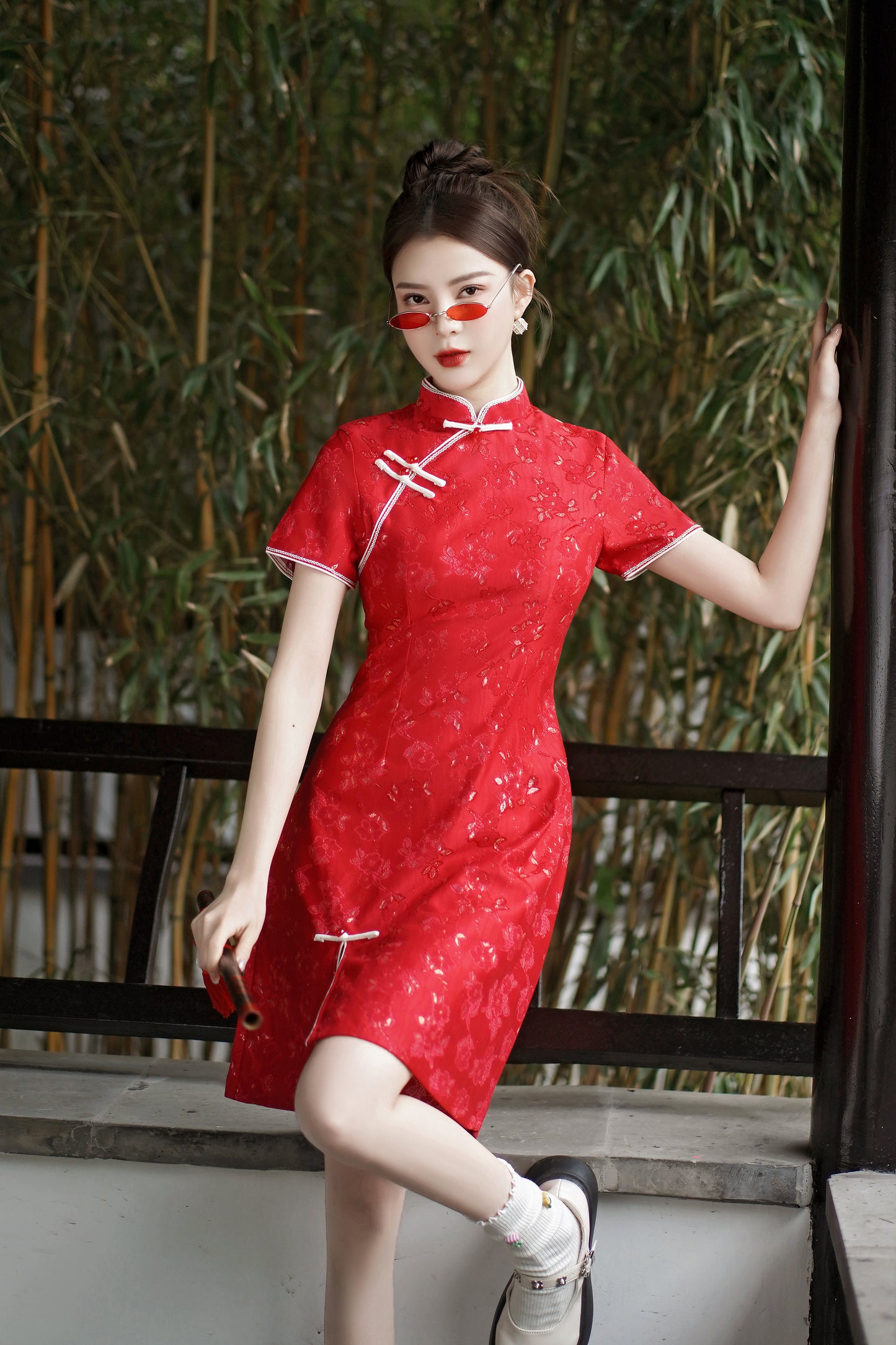 Women's Chinese Cheongsam Lace Embroidery Mini Dress