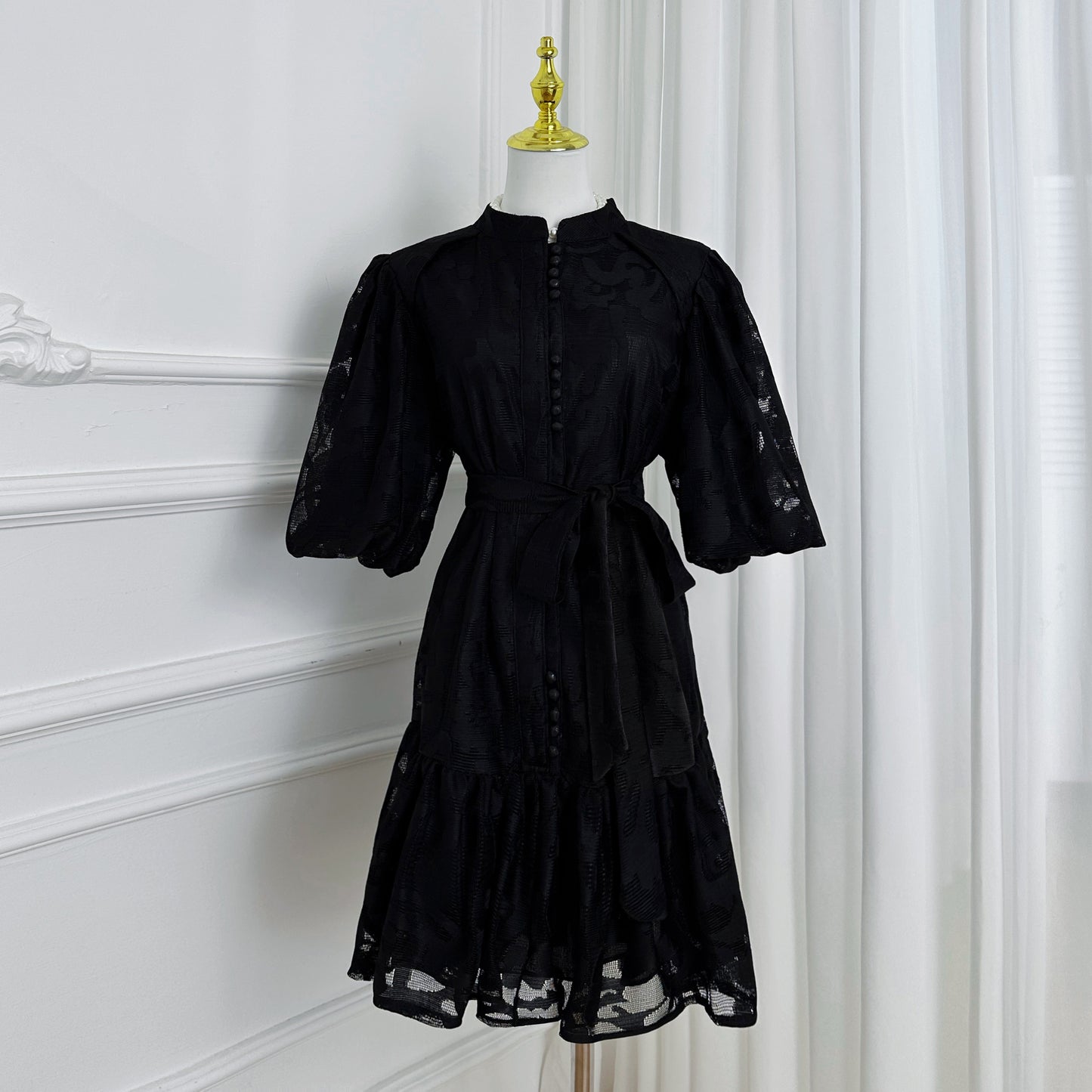 Elegant Loose Lace Mini Dress with Front Button Closure & Ruffle Hem - LAI MENG FIVE CATS