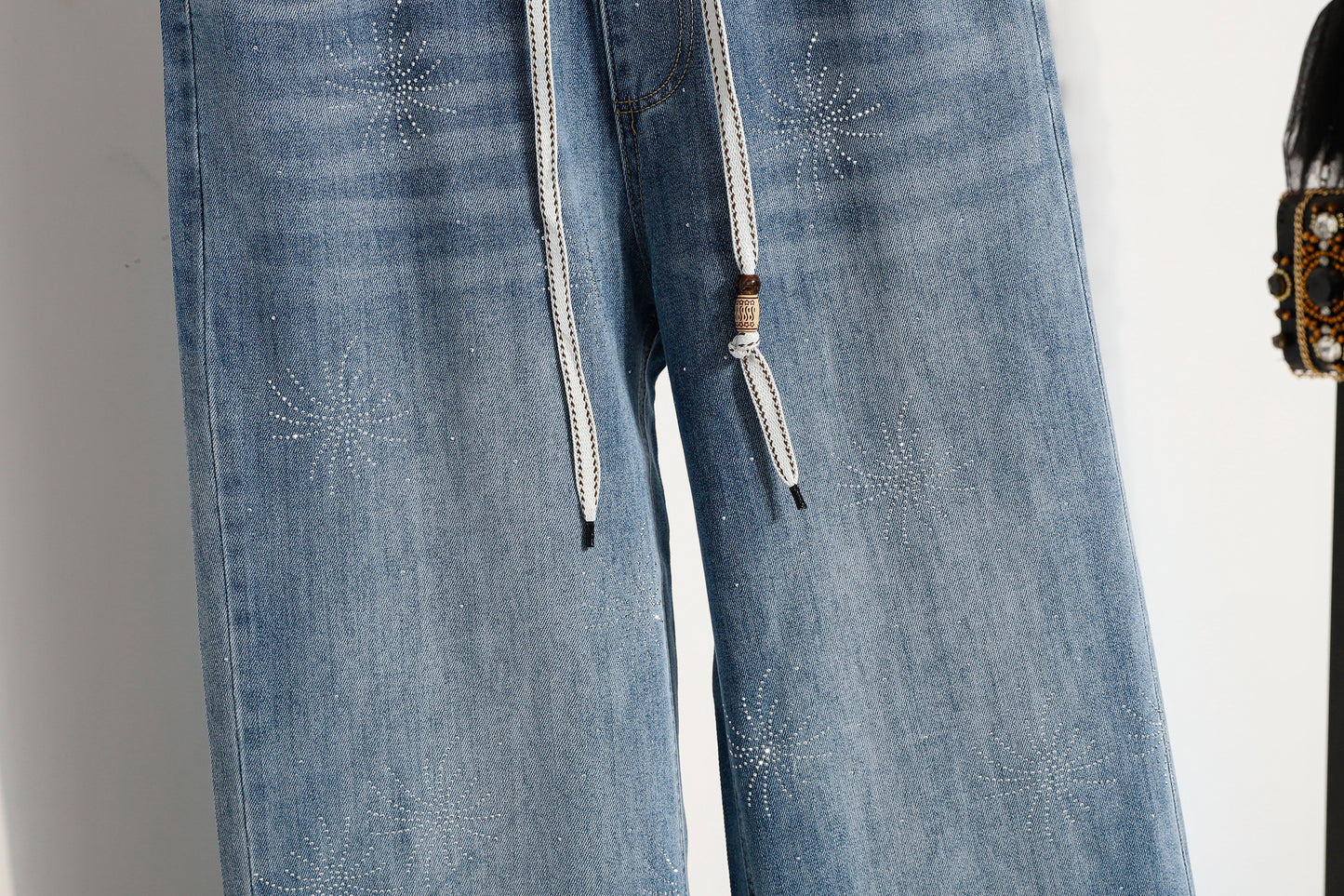 26-Women's Jeans Elastic Waist Baggy Wide Leg Denim