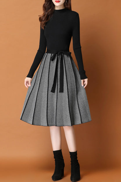 Elegant Knit Pullover Midi Dress