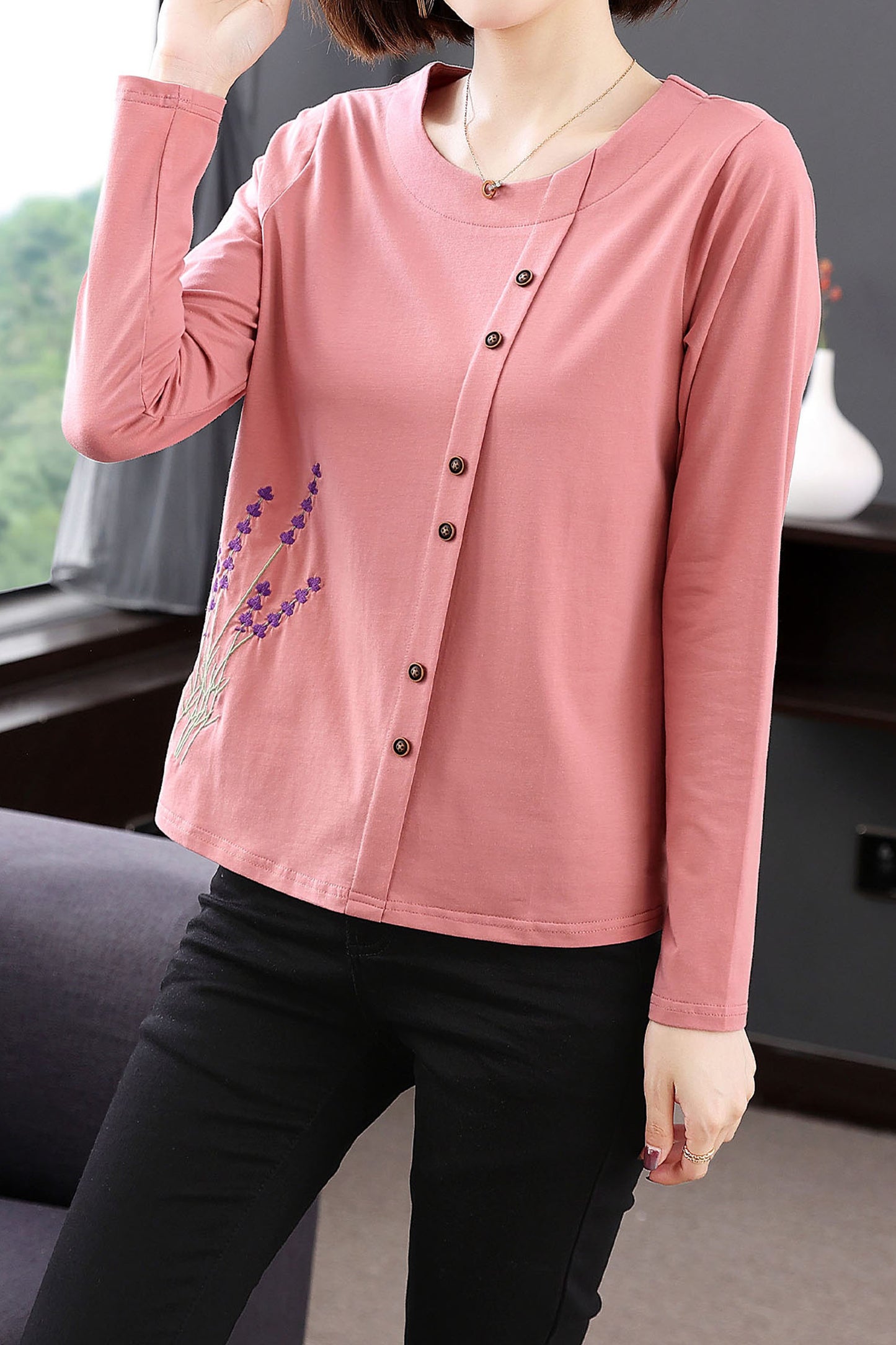 Round Neck Long Sleeve Button up Print Blouse