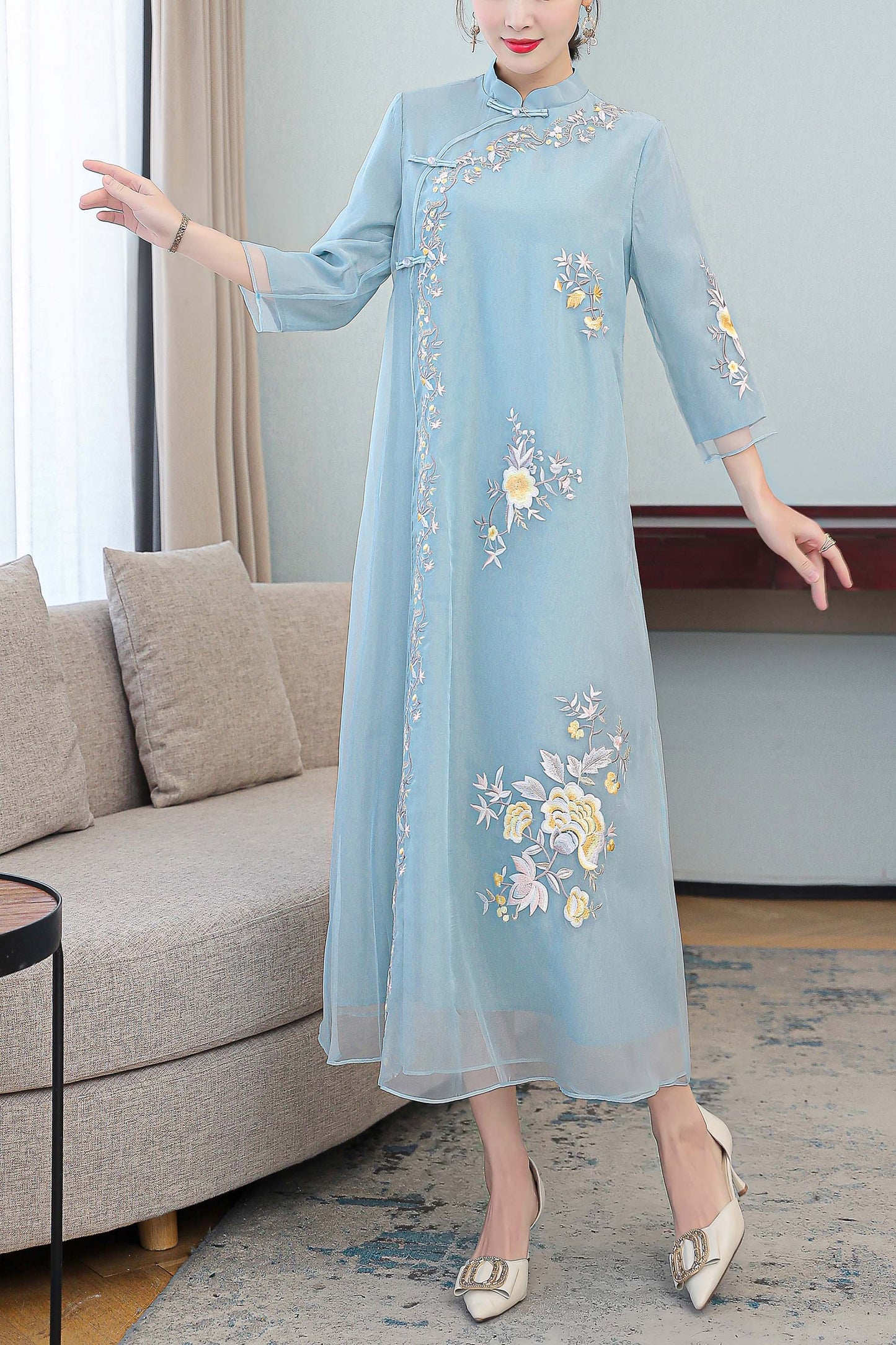High Neck 3/4 Sleeves Embroidery Maxi Dress