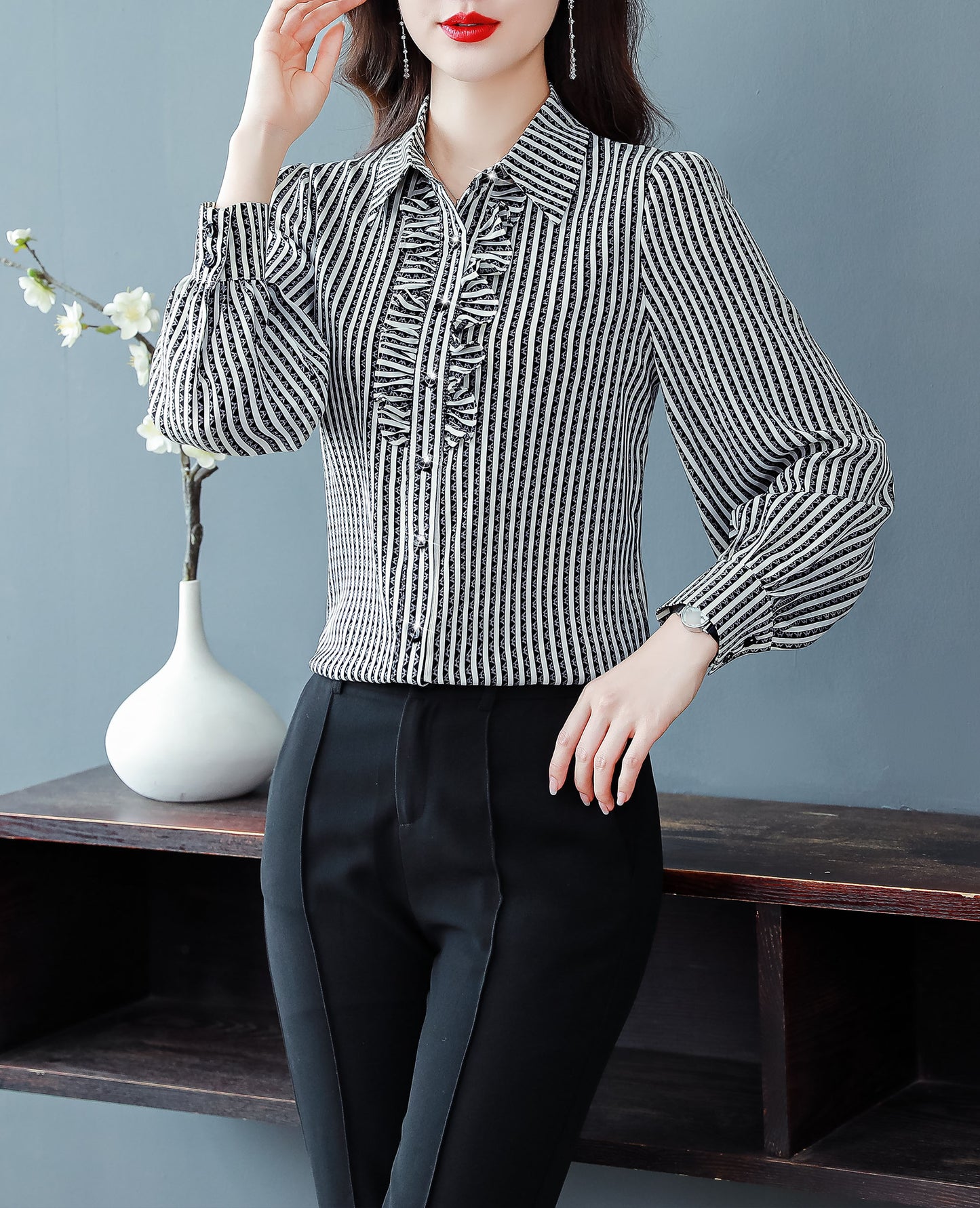 Black Stripe Tops Collared Neck Long Sleeves Button Up Print Blouse