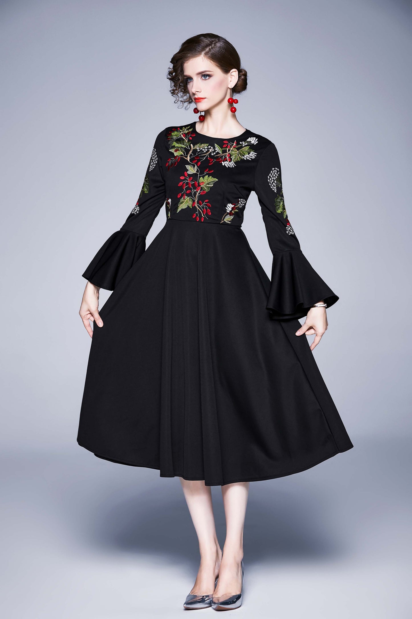 Crew Neck Embroidery Long Flare Sleeves Midi Dress