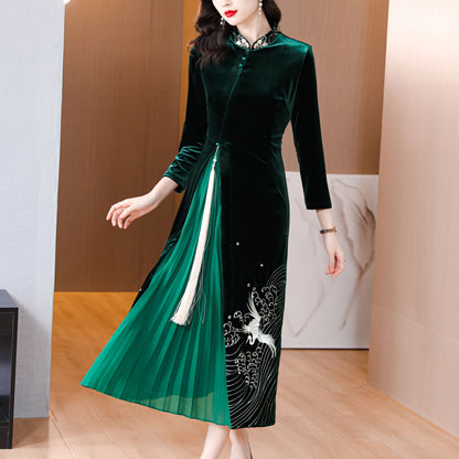 Round Neck Long Sleeves Velvet Tunic Embroidery Midi Dress