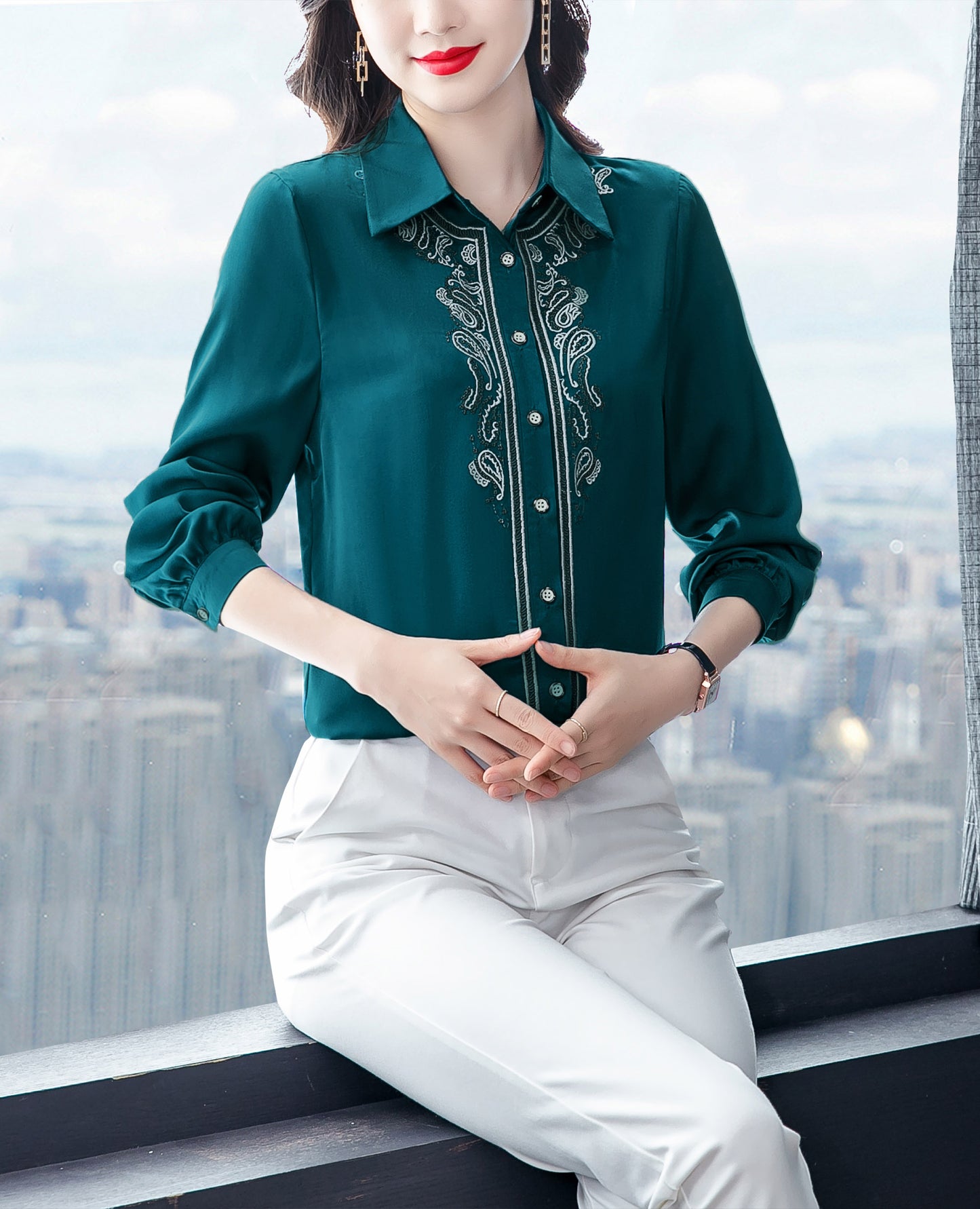 Collared Neck Long Sleeve Button up Print Blouse