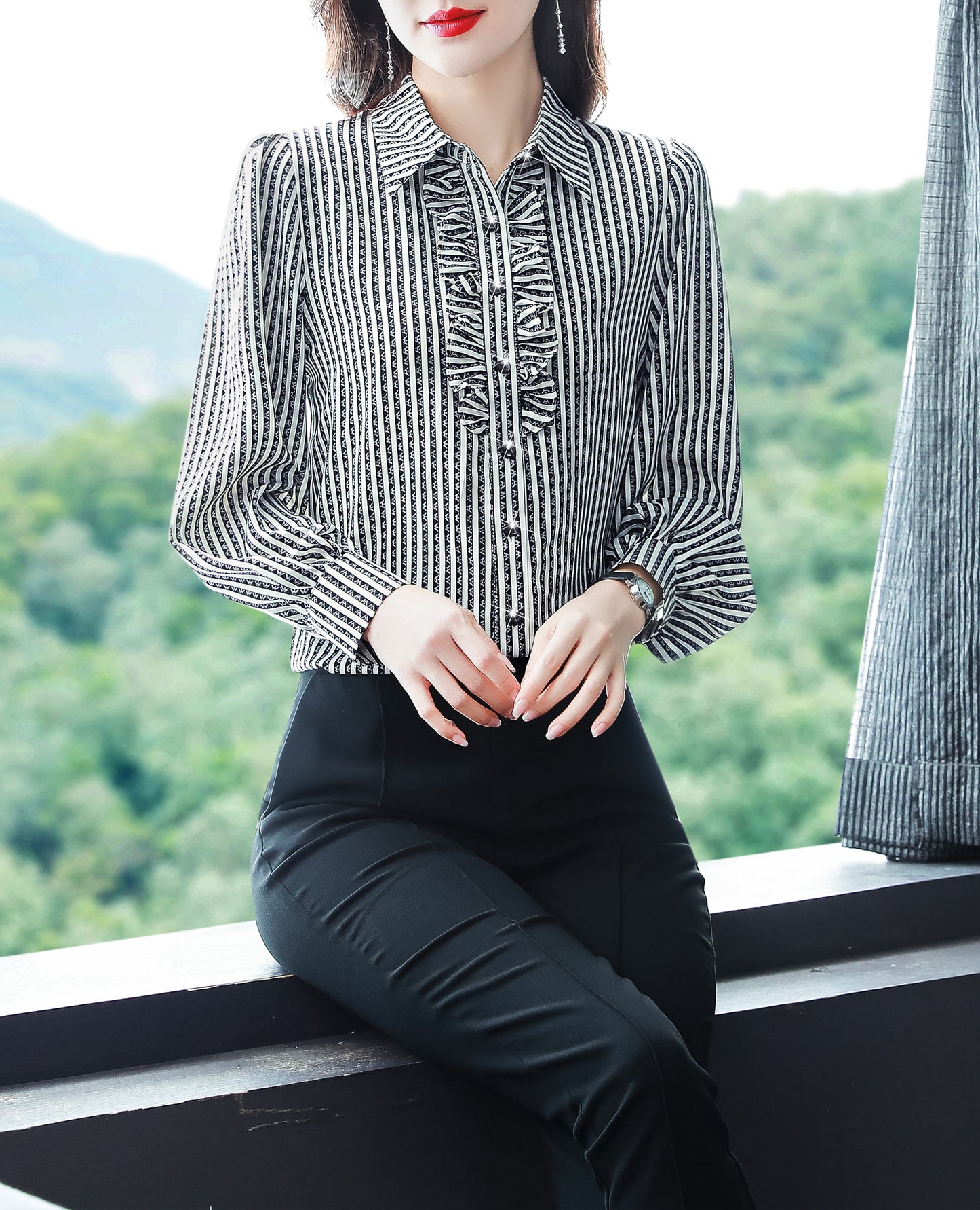 Black Stripe Tops Collared Neck Long Sleeves Button Up Print Blouse