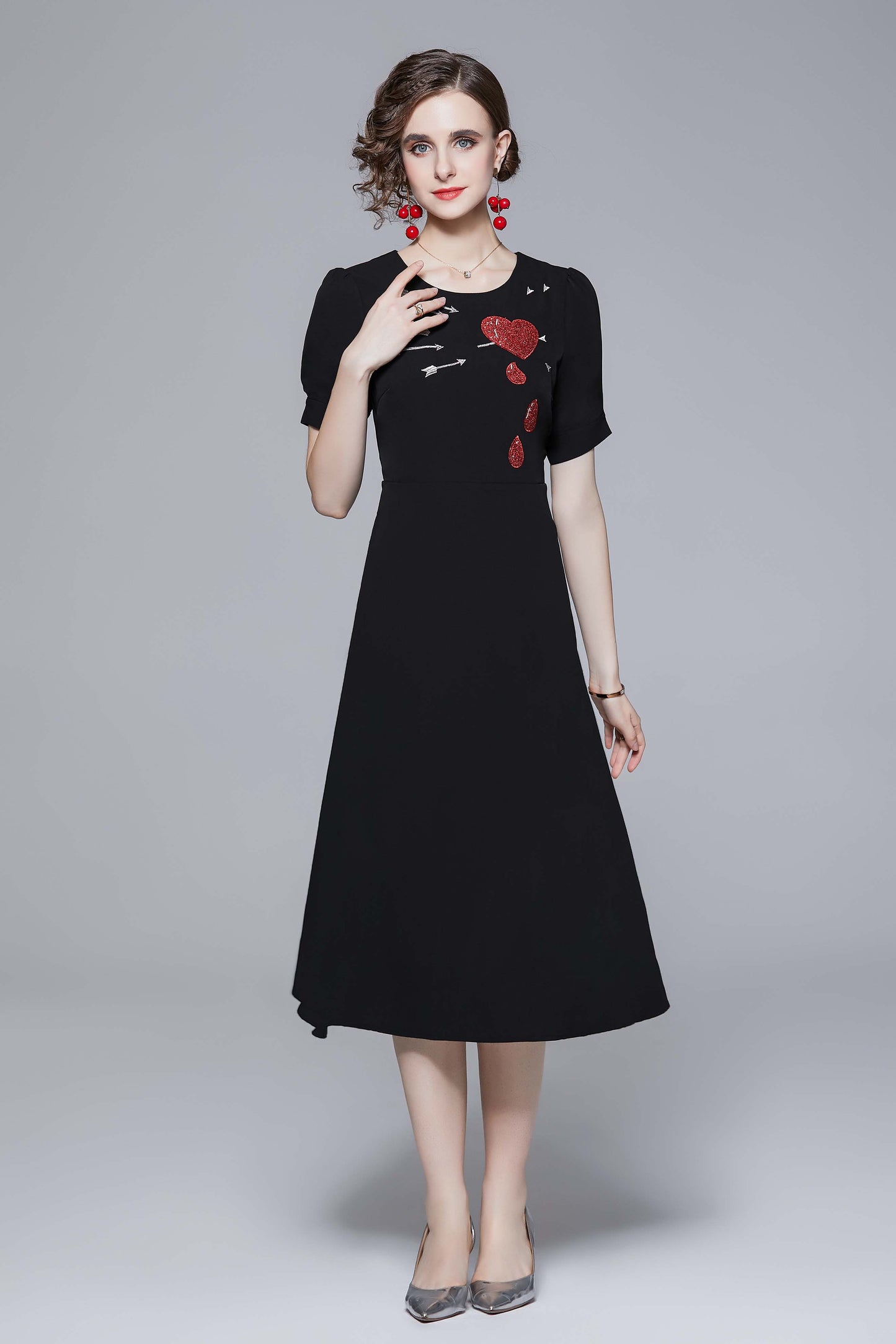 Crew Neck Short Sleeves Embroidery Solid Midi Dress