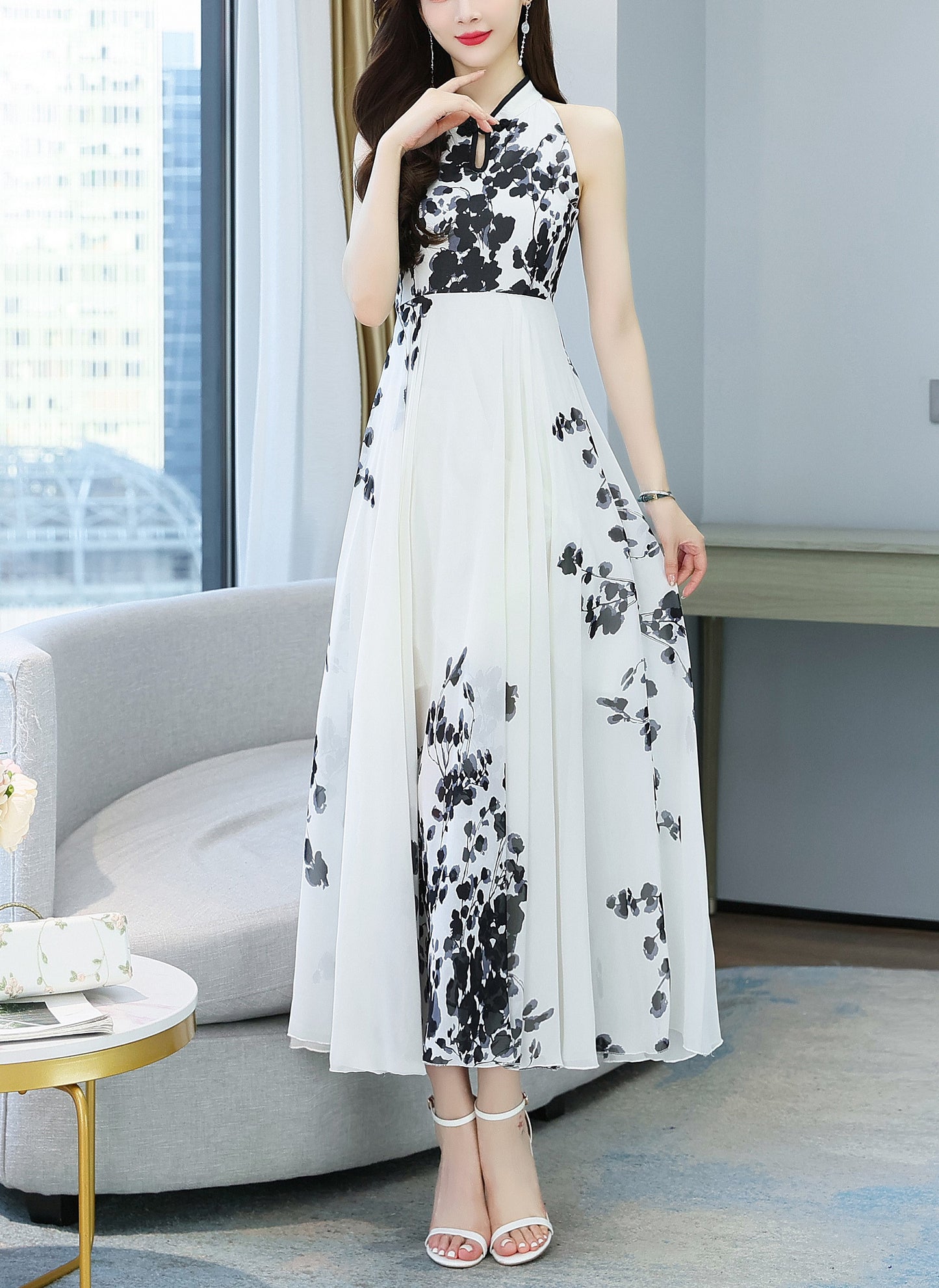 Chinese Painting Style Sleeveless Halter Neck Maxi Dress
